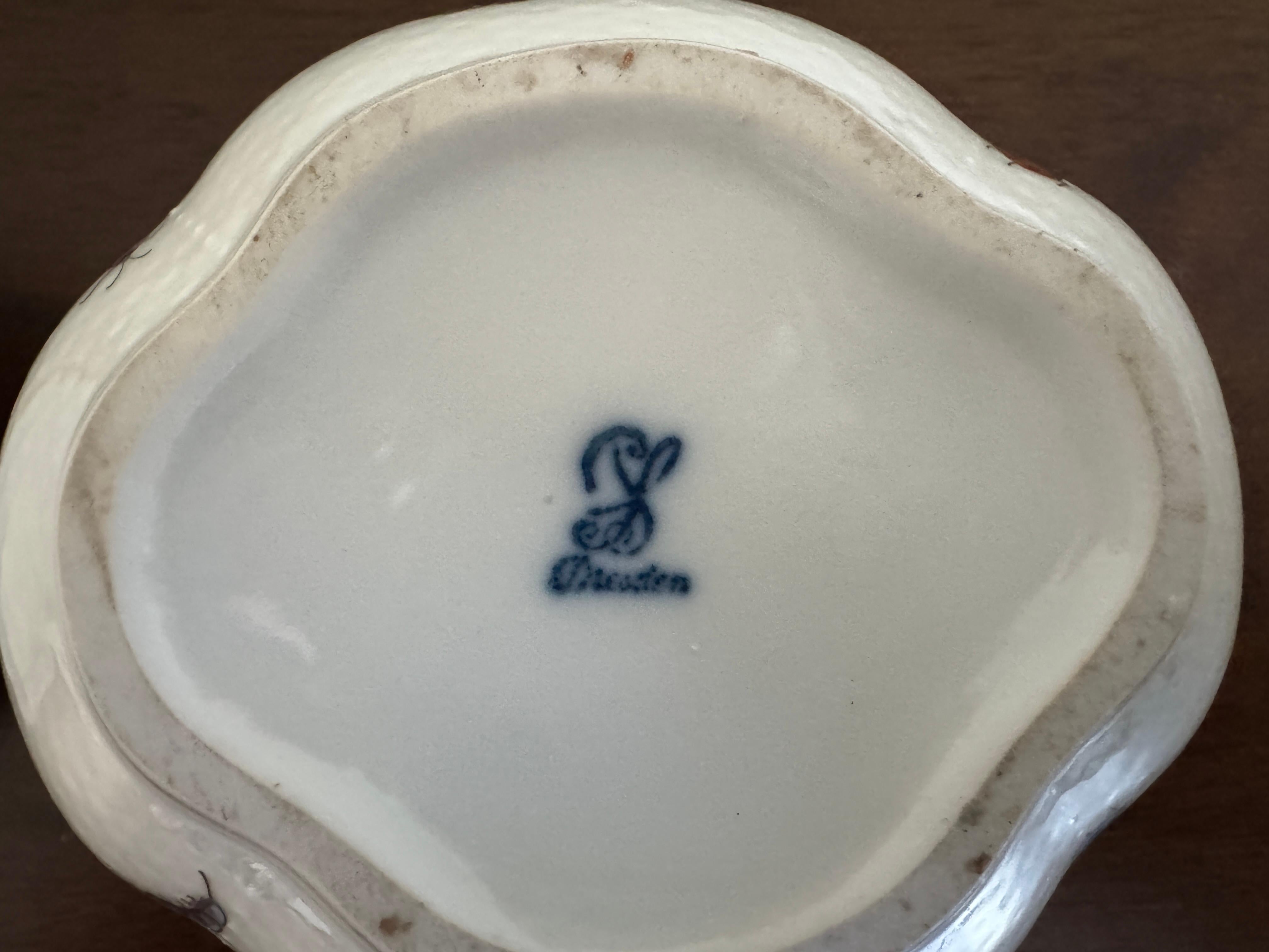 Cuenco con tapa para popurrí de porcelana de Dresden del siglo XIX en venta 4