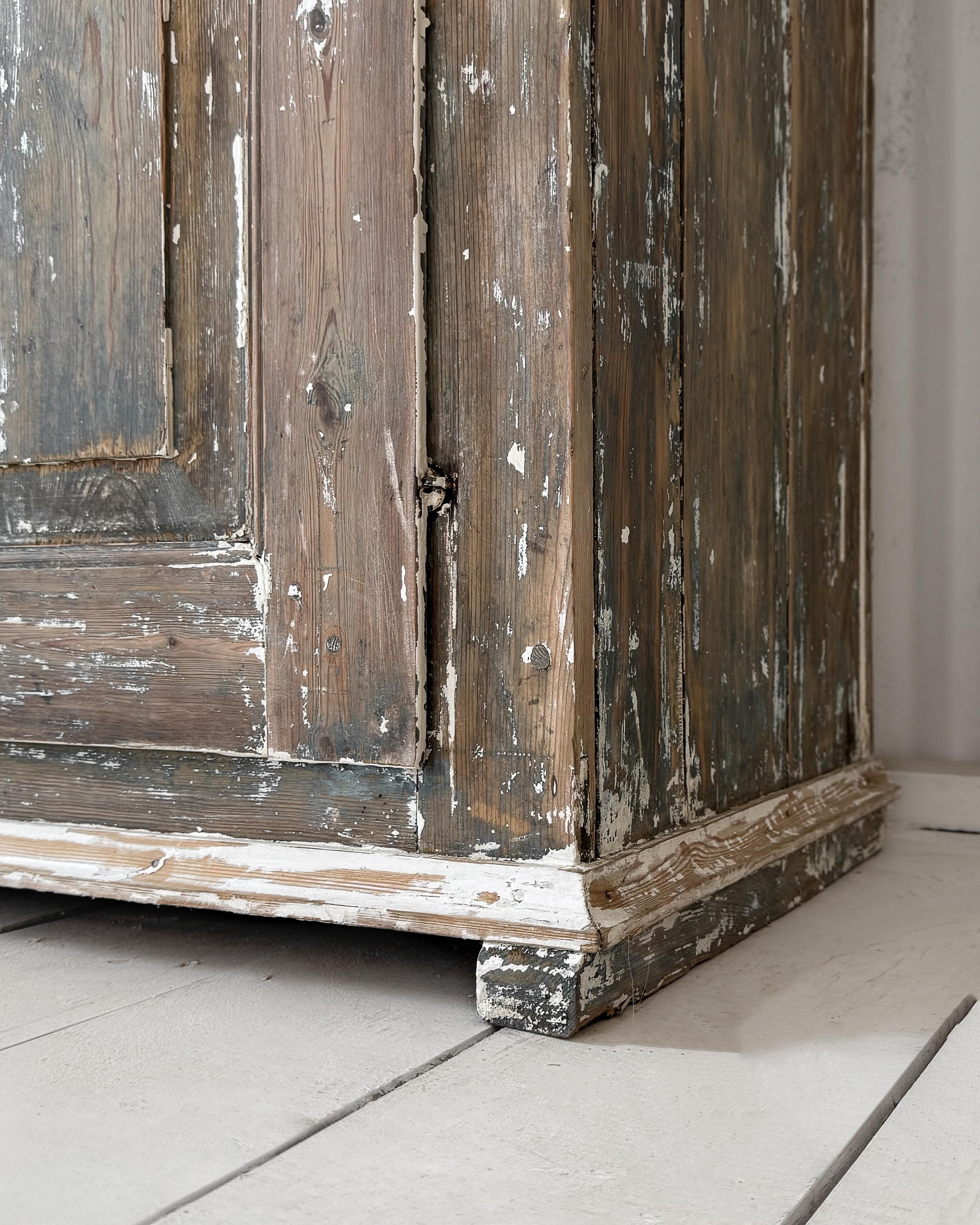 Credenza svedese a secco del XIX secolo in vendita 5
