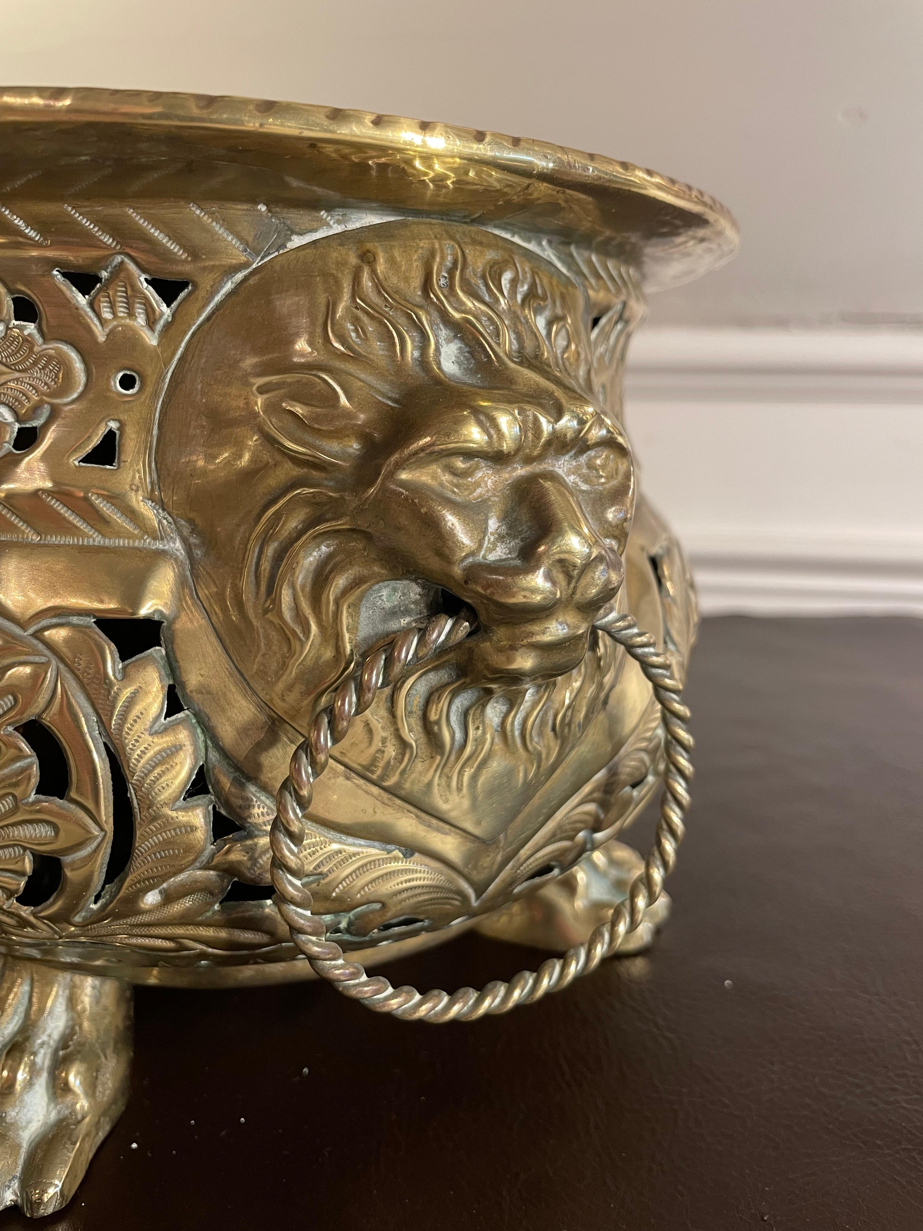 19th Century Dutch Baroque Style Brass Jardiniere with Lion Heads and Paw Feet 10