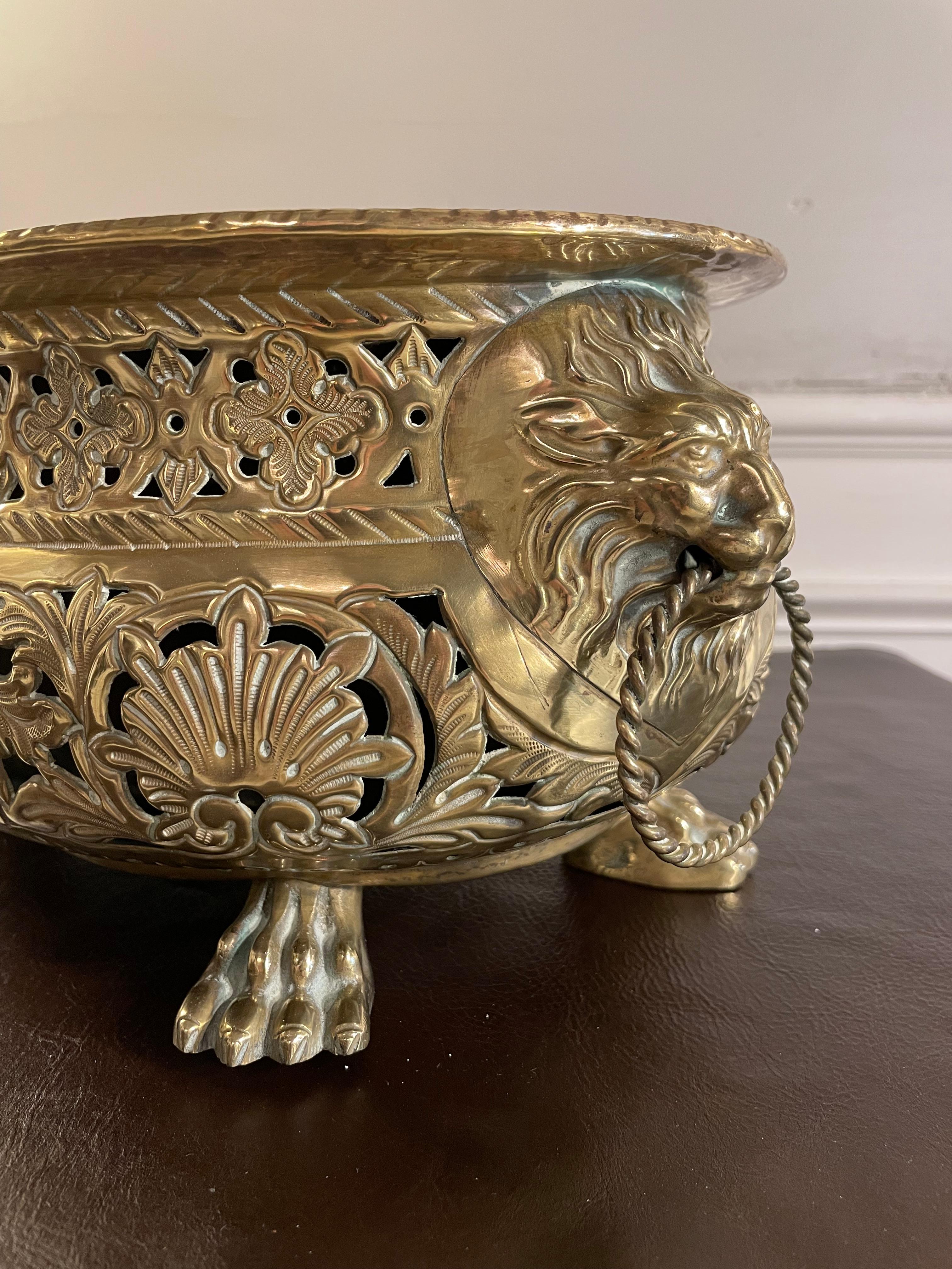 19th Century Dutch Baroque Style Brass Jardiniere with Lion Heads and Paw Feet 5