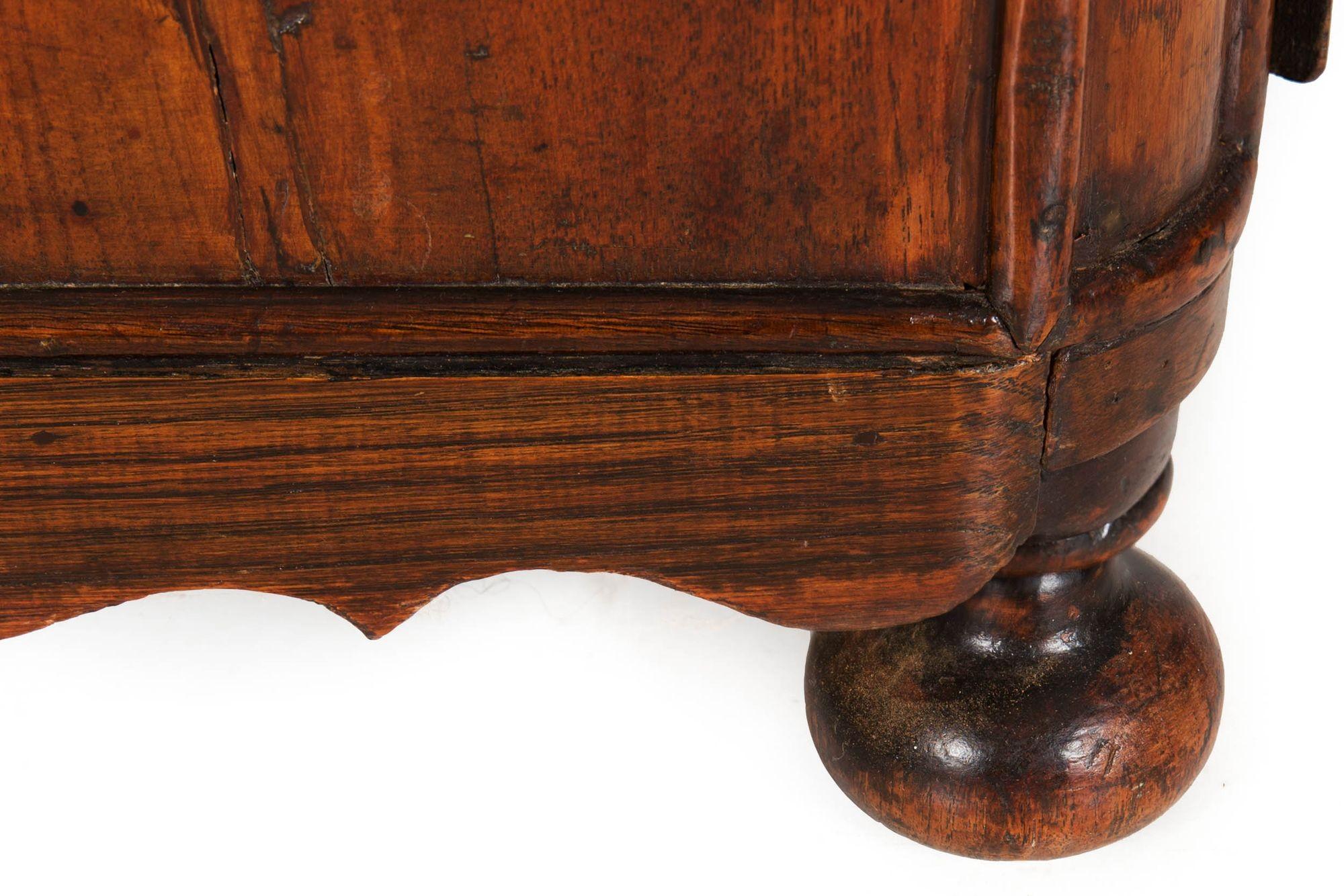 19th Century Dutch Baroque Style Oak Chest of Drawers For Sale 16