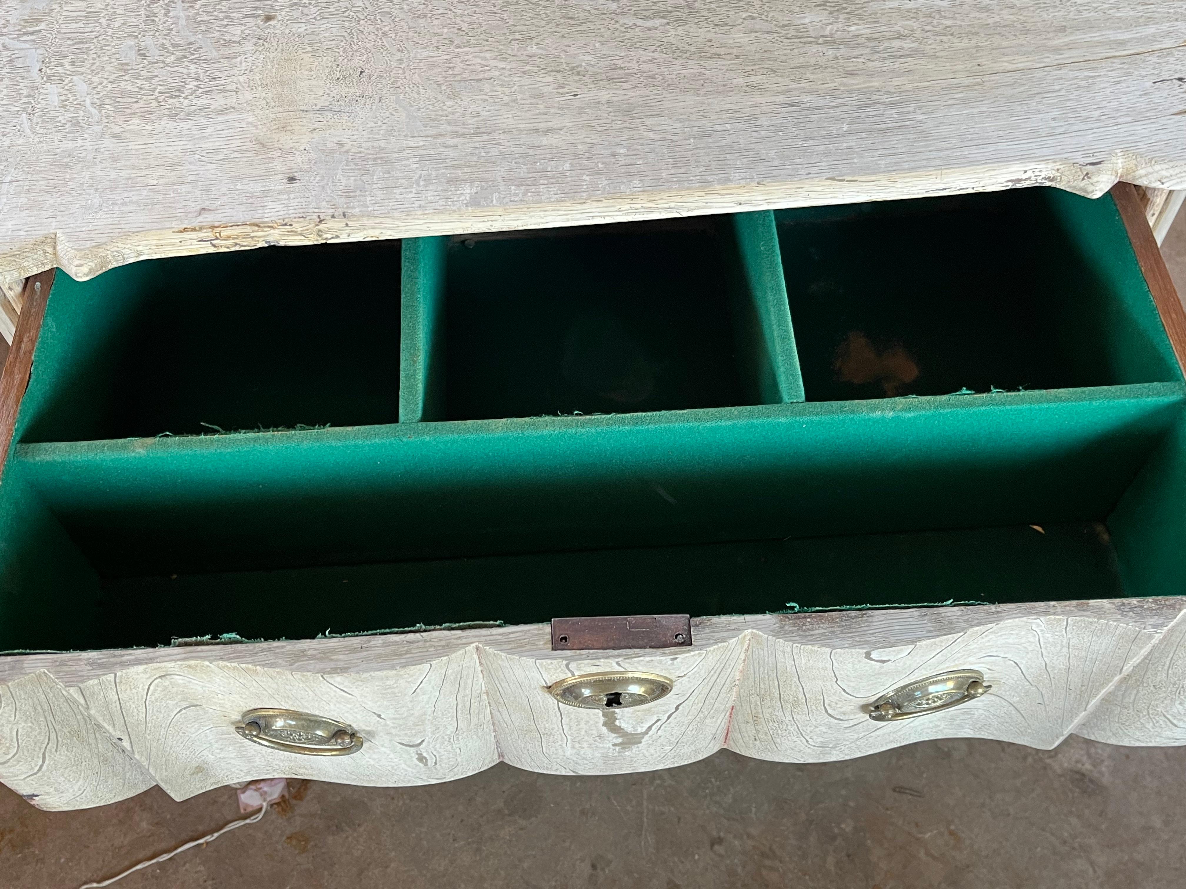 Comò / Cassettiera in rovere sbiancato olandese del XIX secolo in vendita 6