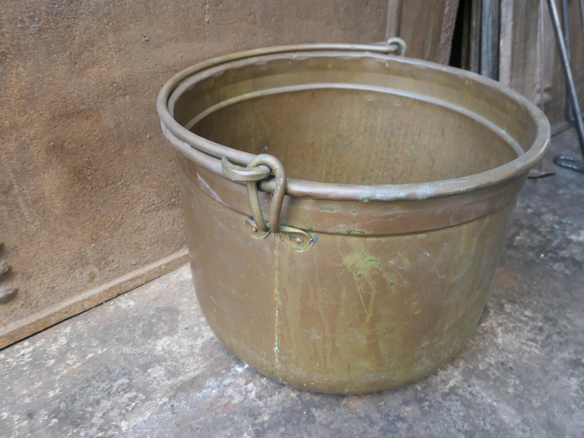 Ottone Cesto per legna da ardere in ottone olandese del XIX secolo, periodo vittoriano in vendita