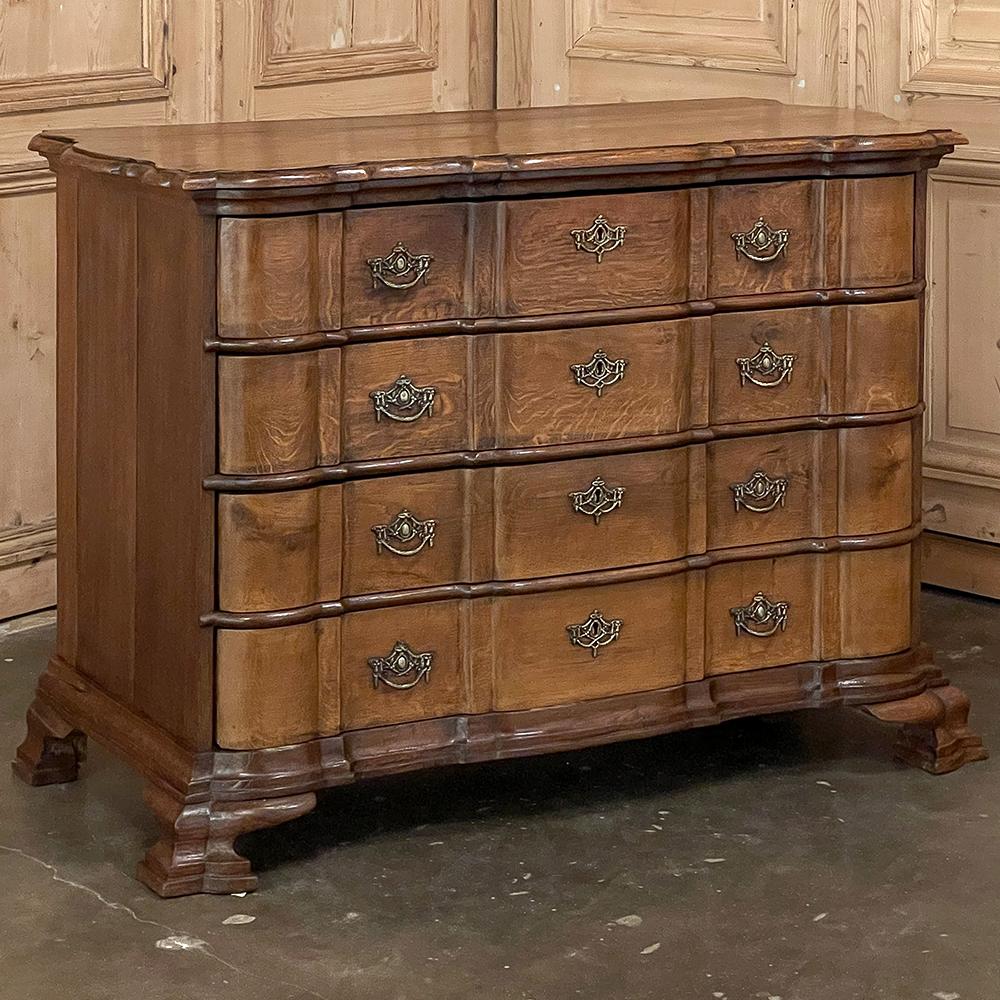 19th Century Dutch Colonial Chest of Drawers In Good Condition For Sale In Dallas, TX