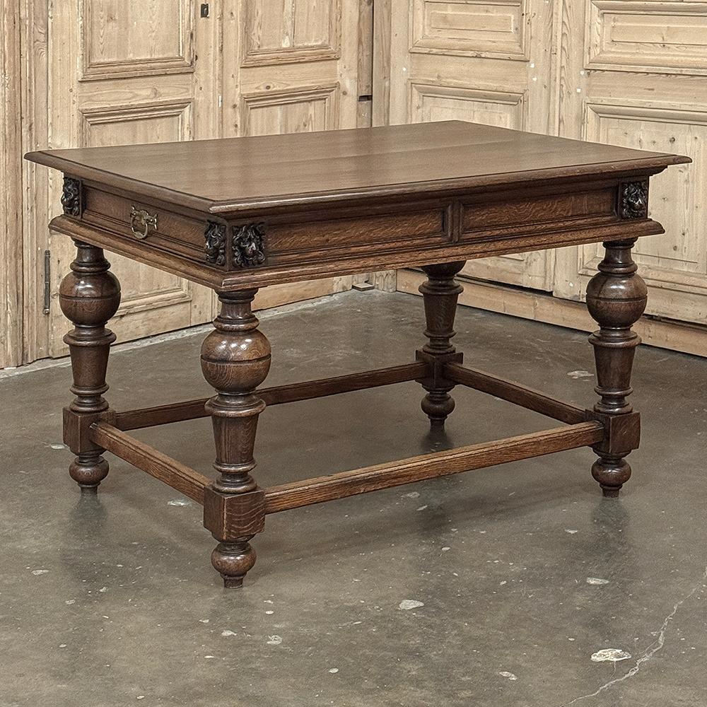 La table d'appoint Coloni hollandaise du 19e siècle est le choix idéal pour ajouter une touche d'ancien monde à n'importe quelle pièce !  Utilisez-le dans une entrée, une bibliothèque, une chambre à coucher, une salle familiale ou partout où une
