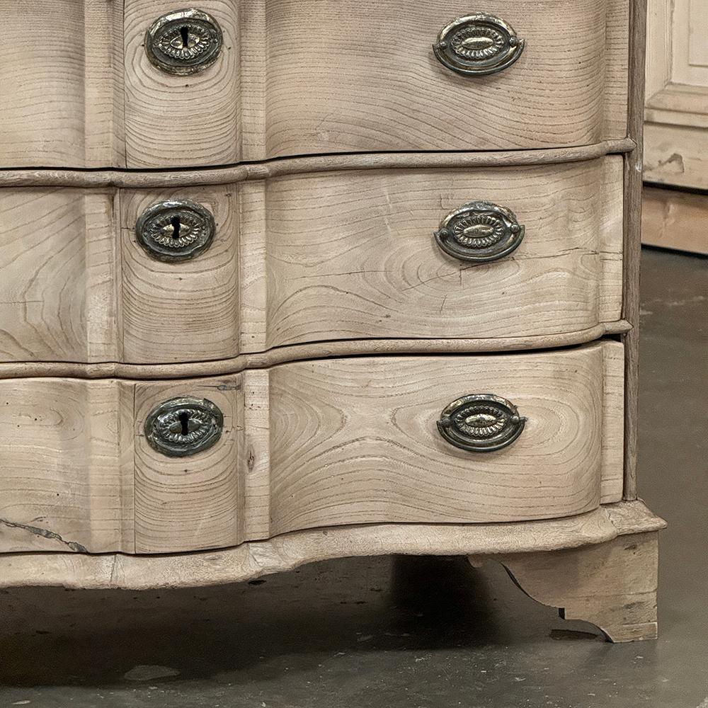 19th Century Dutch Colonial Stripped Oak Chest of Drawers For Sale 7