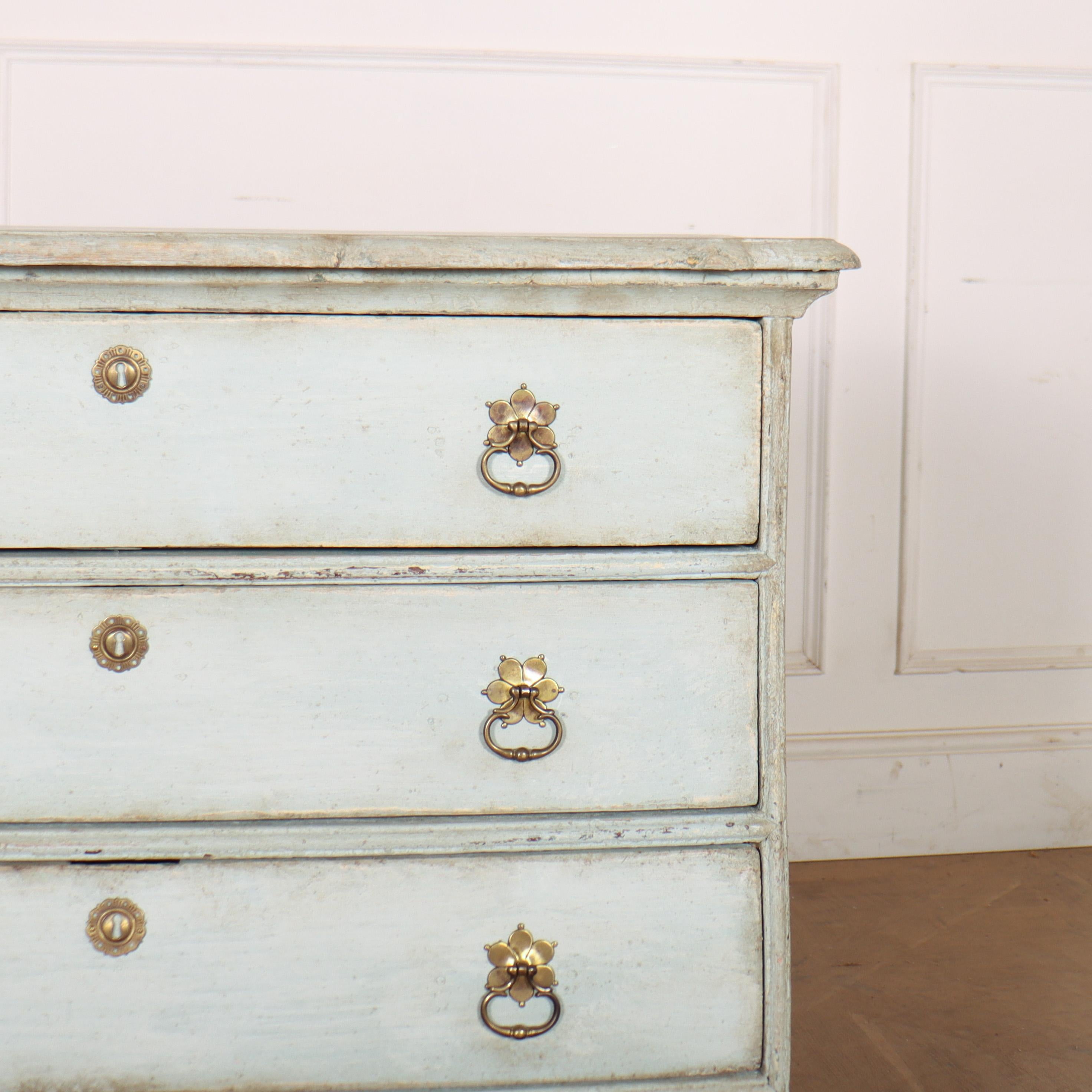 19th Century Dutch Commode (Niederländisch) im Angebot