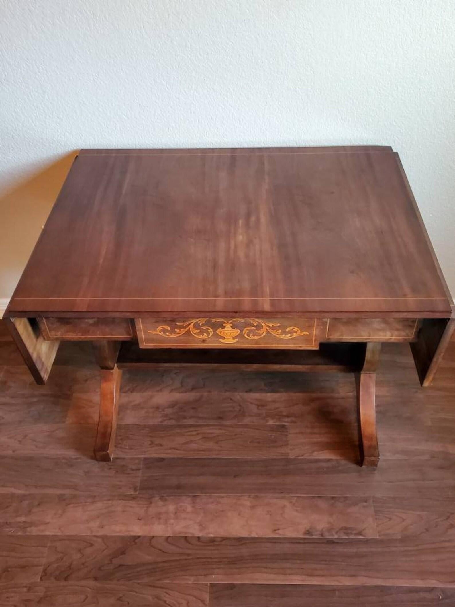 19th Century Dutch Continental Rosewood Marquetry Drop-Leaf Table For Sale 2