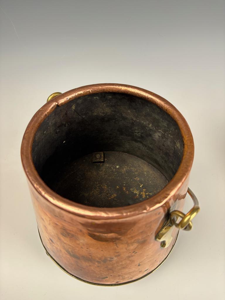 Pentola olandese in rame e ottone del XIX secolo (pentola a fiamma) in vendita 3