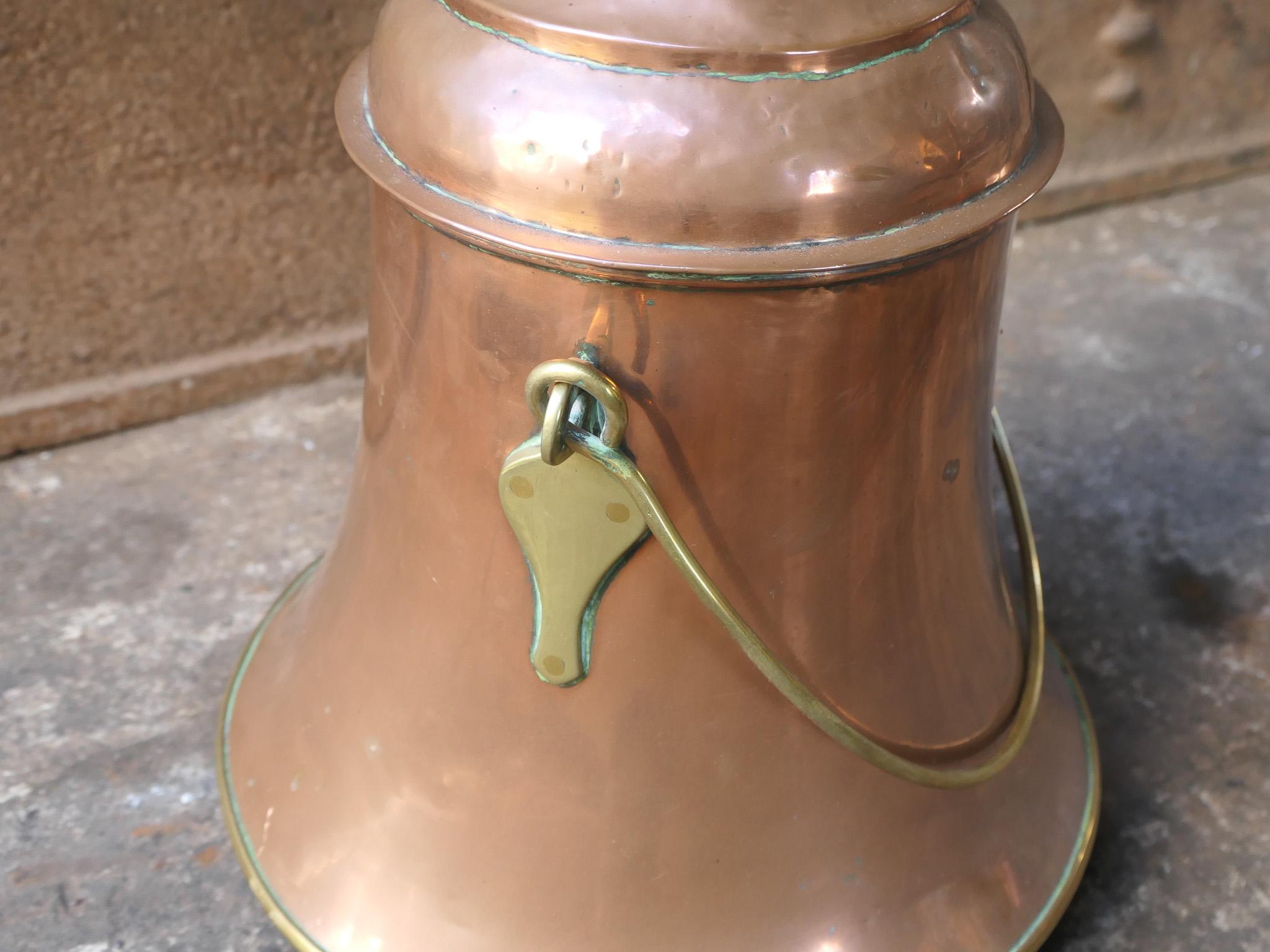Vaso di spegnimento in rame e ottone olandese del XIX secolo in vendita 3