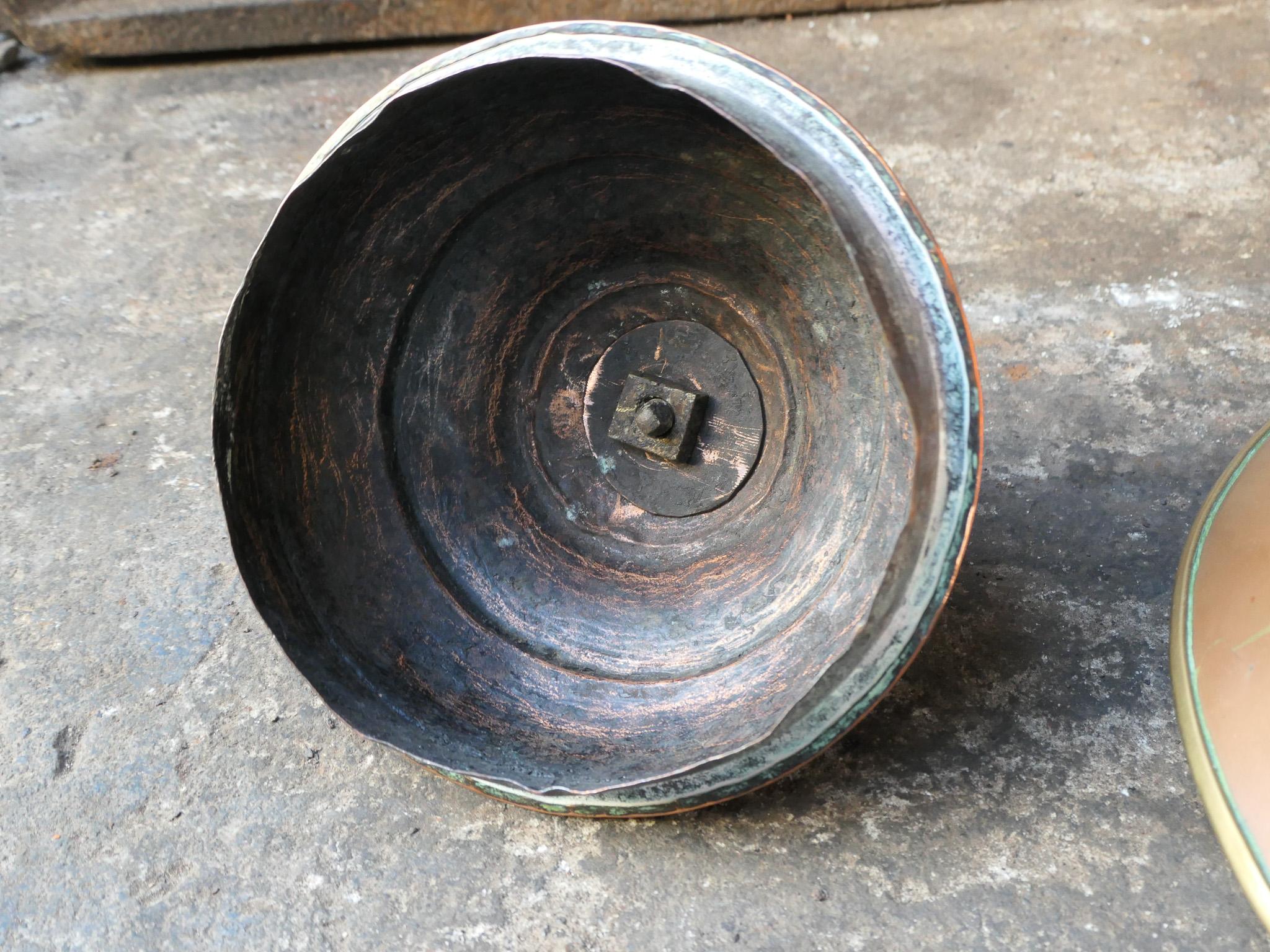 Vaso di spegnimento in rame e ottone olandese del XIX secolo in vendita 5