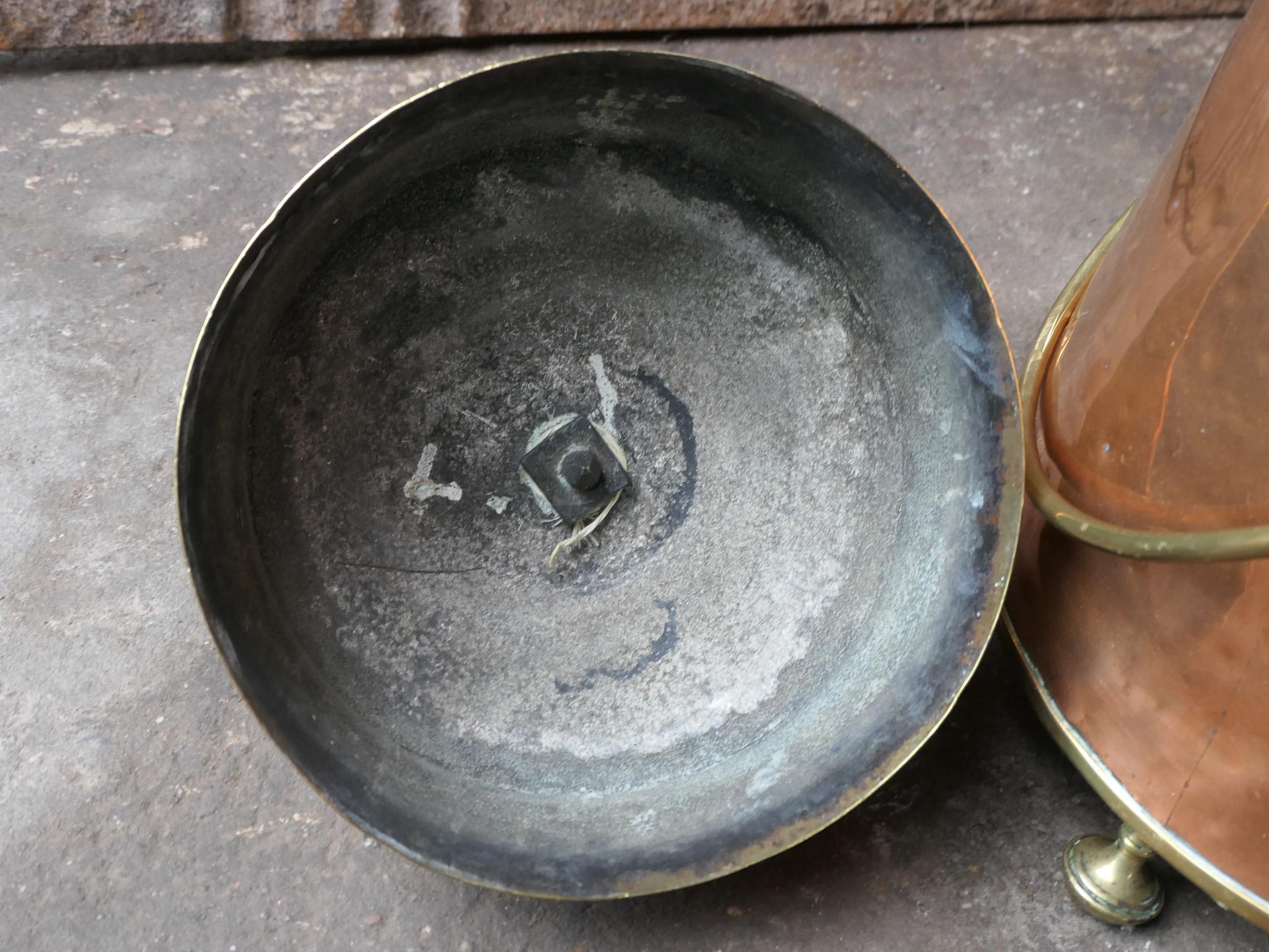 Doofpot hollandais en cuivre et laiton du 19e siècle en vente 7