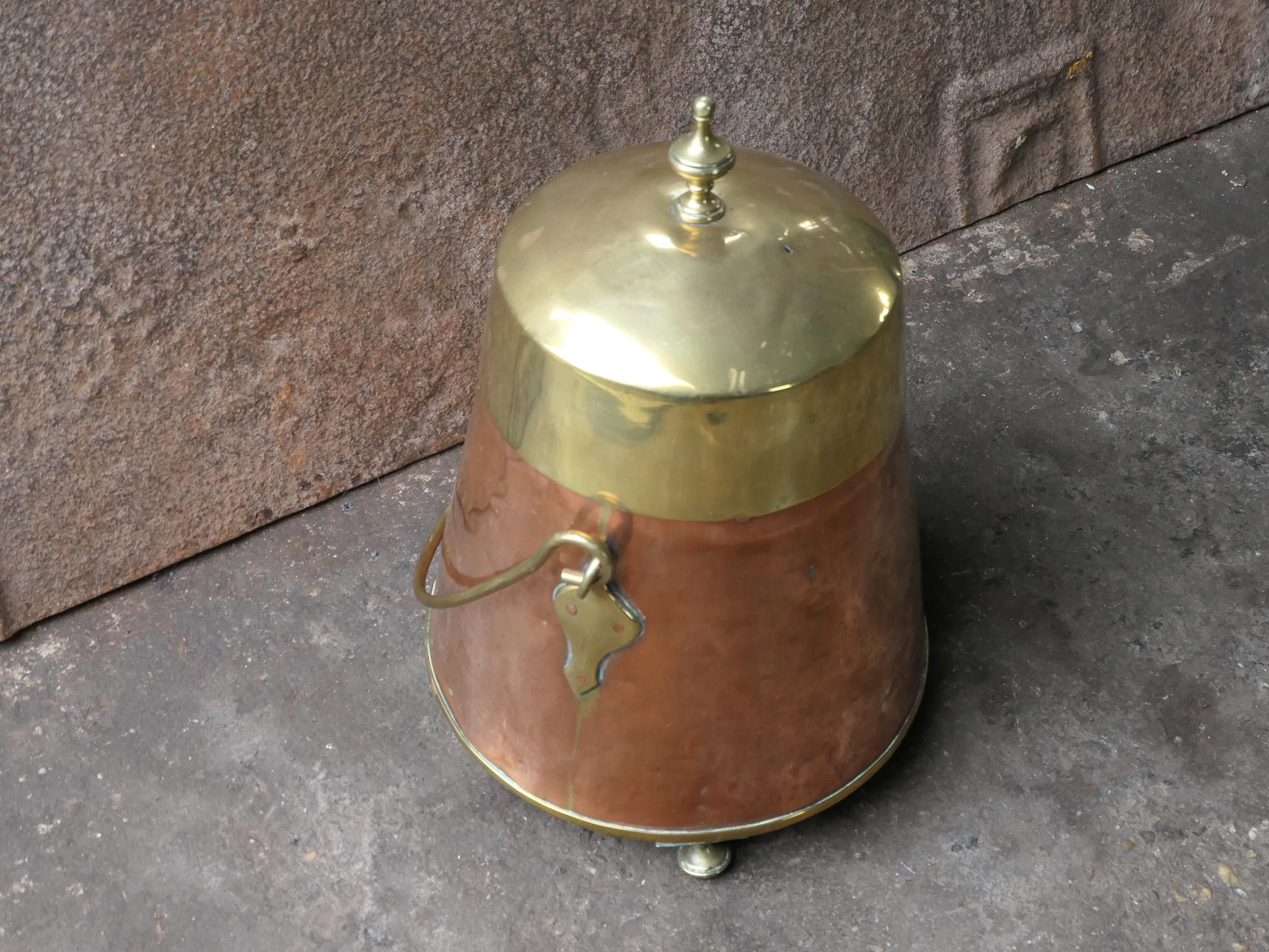 Doofpot hollandais en cuivre et laiton du 19e siècle Bon état - En vente à Amerongen, NL