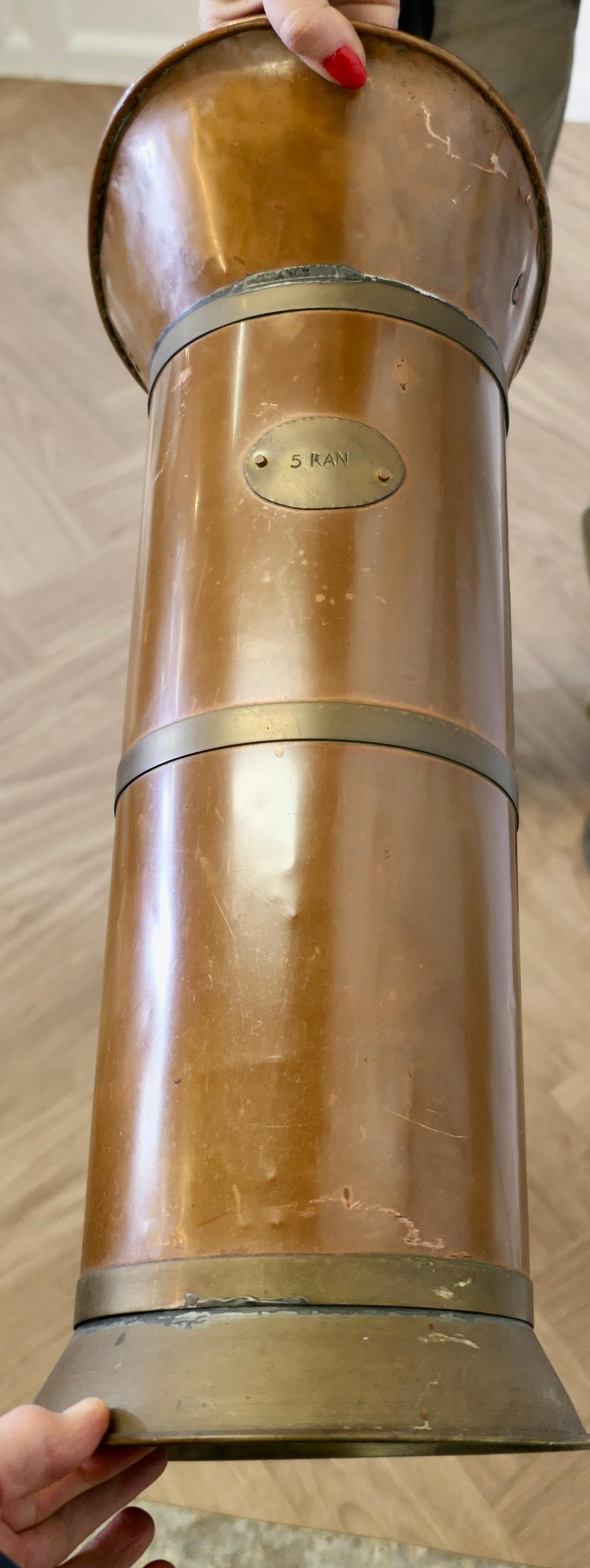 19th Century Dutch Copper Oil Can   19th Century Dutch Copper Oil Can or Kan For Sale 3