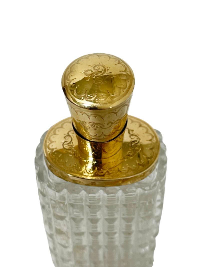 19th Century Dutch Crystal and 14 Carat Gold Scent or Perfume Bottle For Sale 1