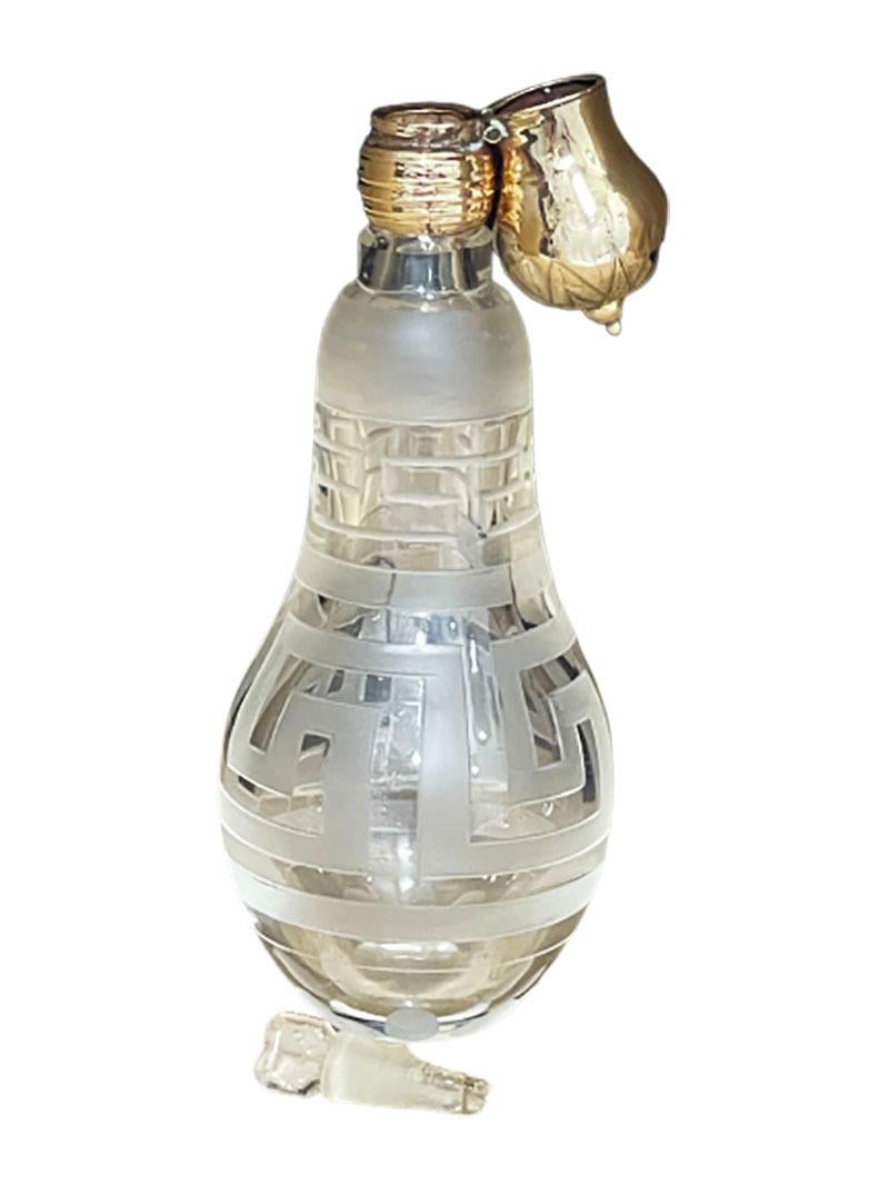 19th Century Dutch Crystal and 14carat Gold Scent or Perfume Bottle In Good Condition For Sale In Delft, NL
