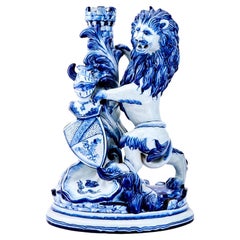 19. Jahrhundert Niederländisch Delft Blau / Weiß Lion Skulptur Dekorative Stück