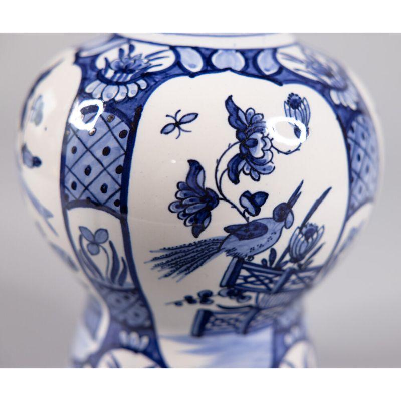 19th Century Dutch Delft Faience Bird Floral Knobble Vase For Sale 5