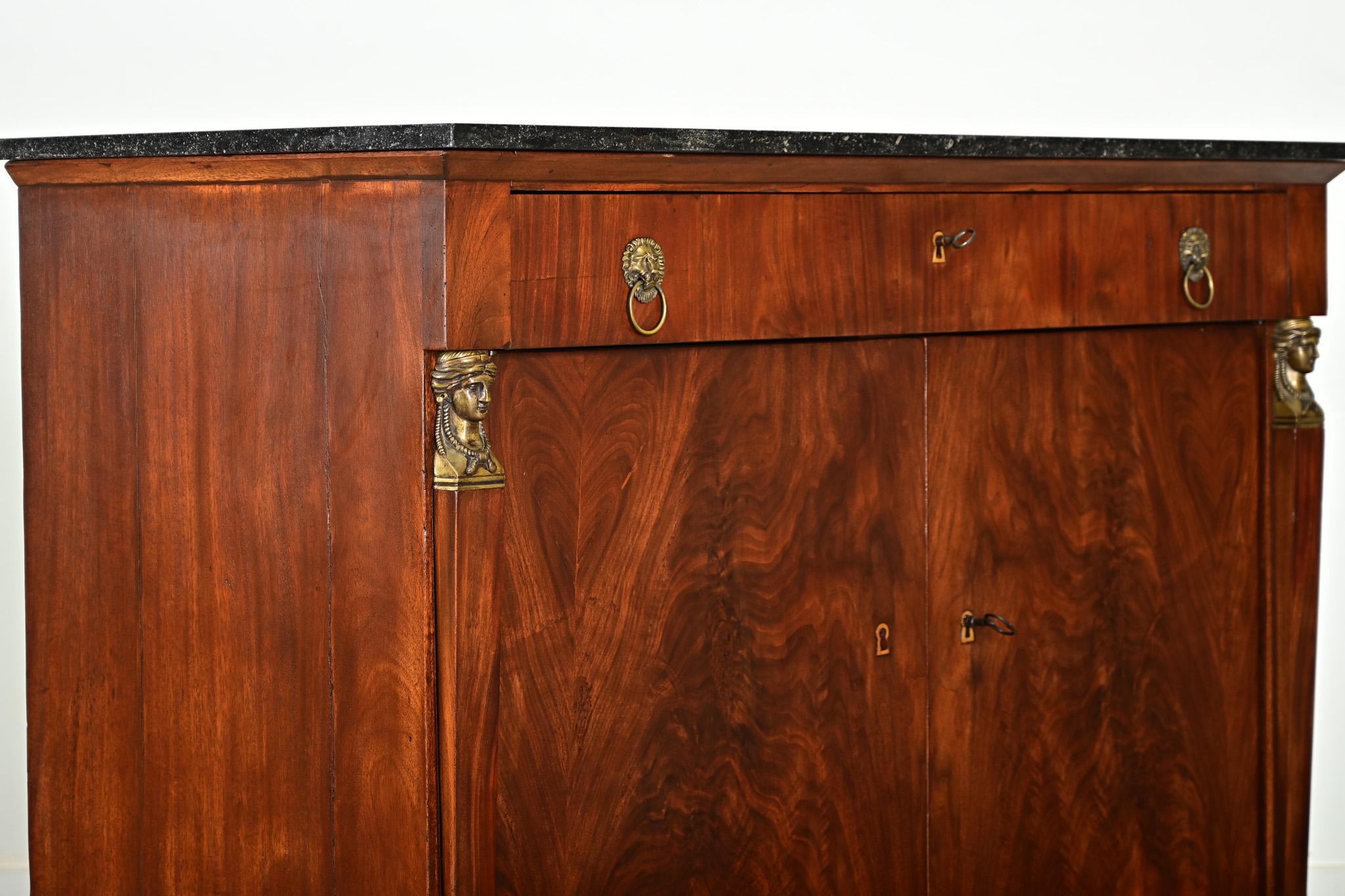 Buffet Impero olandese del XIX secolo in vendita 4