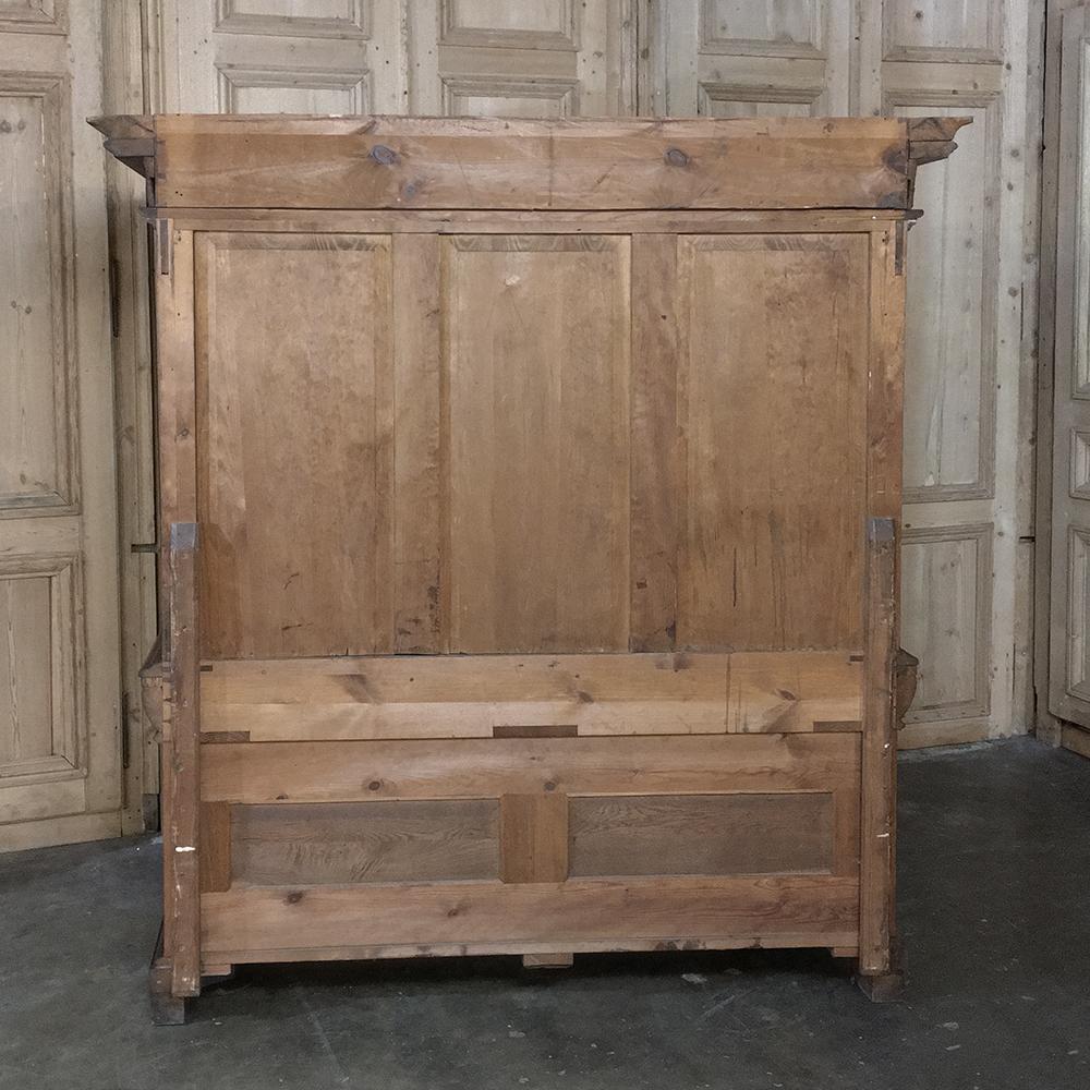 19th Century Dutch Hand Carved Renaissance Raised Cabinet For Sale 7