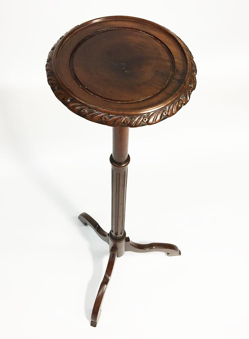 19th Century Dutch Mahogany pedestal or Plant Stand For Sale 1