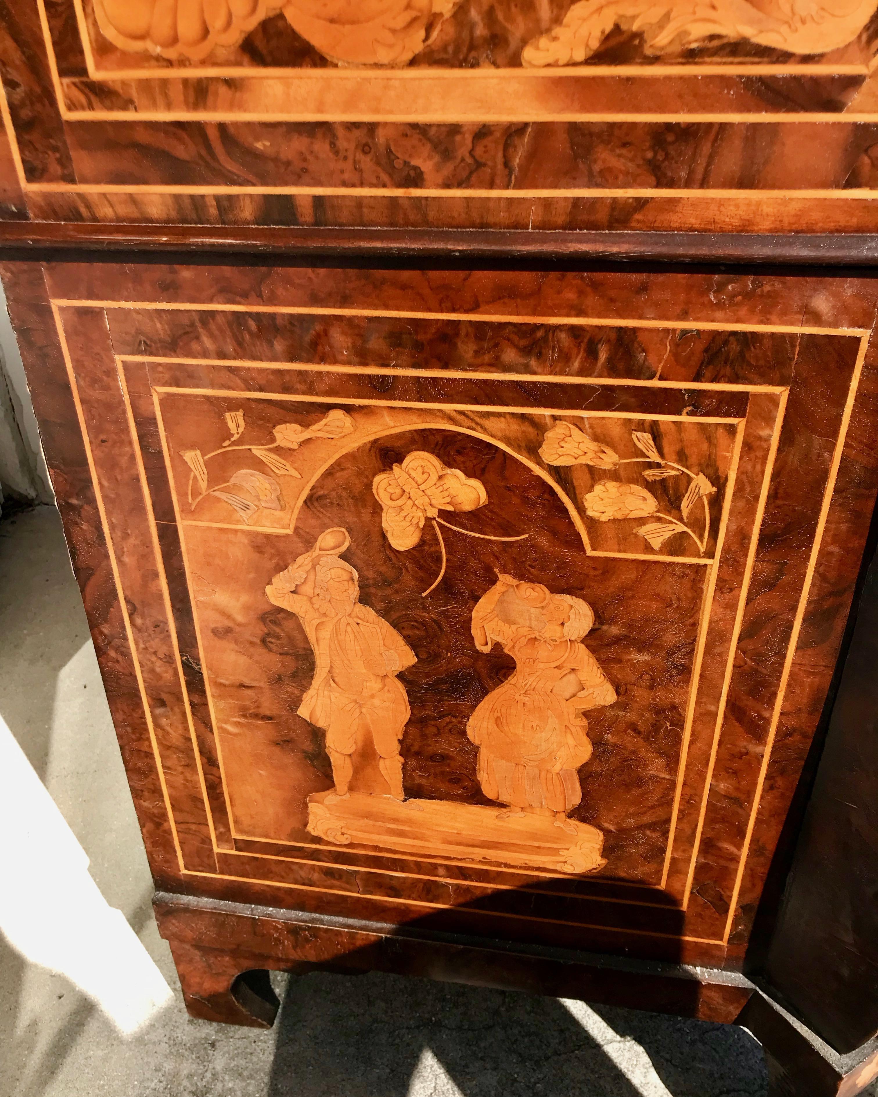19th Century Dutch Marquetry Desk For Sale 7