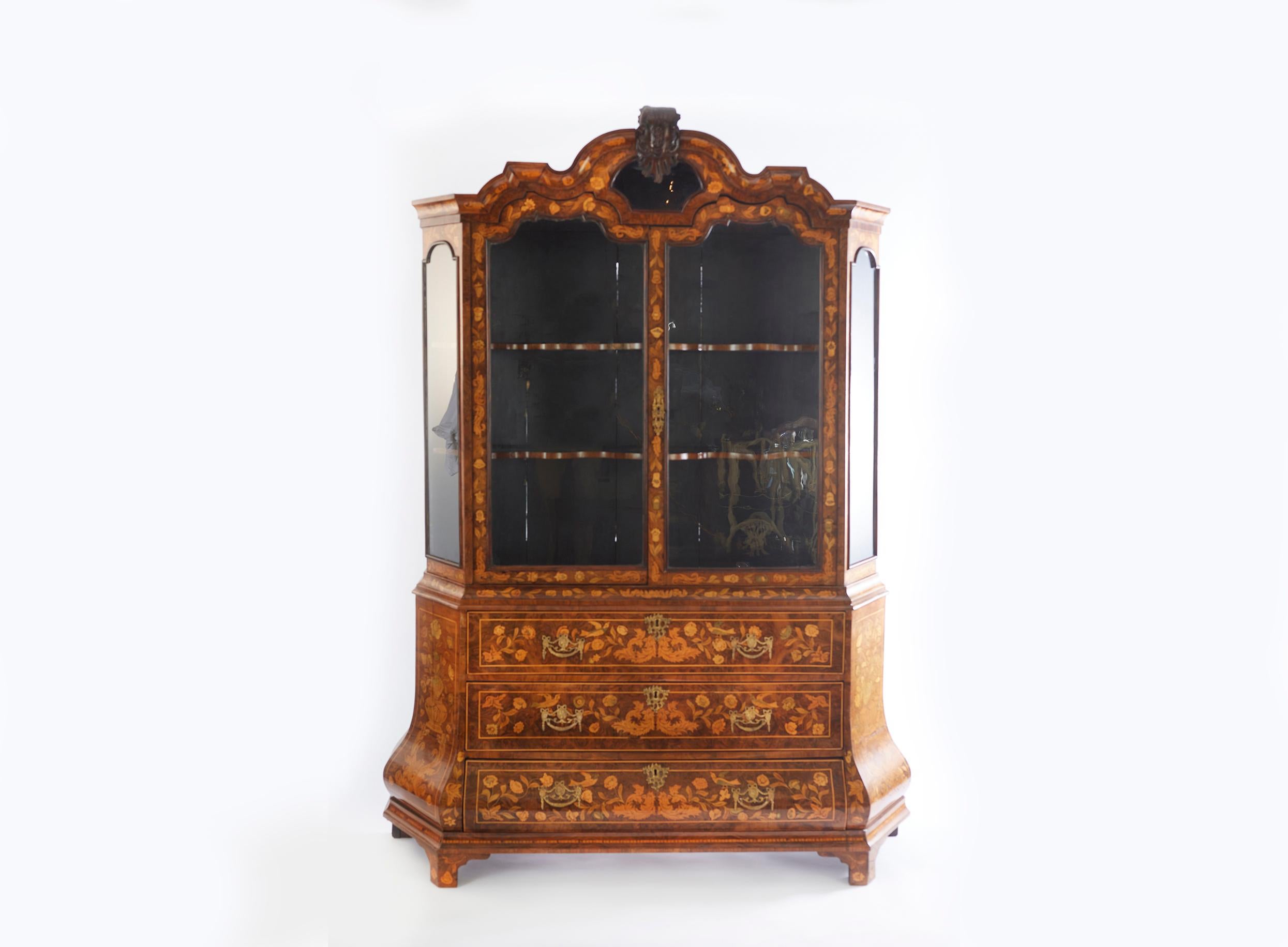 19th Century Dutch Marquetry Display Cabinet  For Sale 8