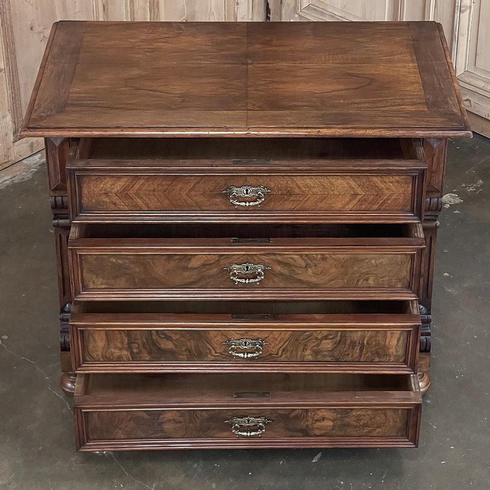 19th Century Dutch Neoclassical Chest of Drawers with Burl Walnut In Good Condition For Sale In Dallas, TX