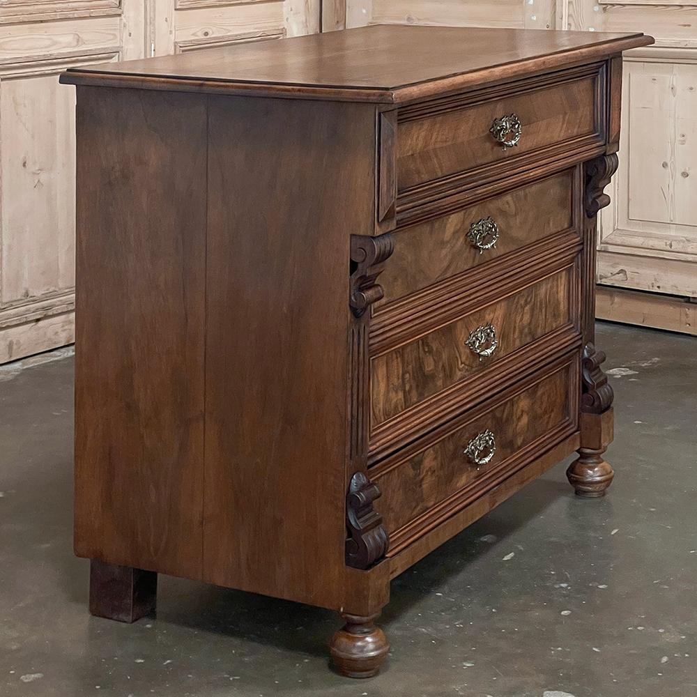 19th Century Dutch Neoclassical Chest of Drawers with Burl Walnut For Sale 3