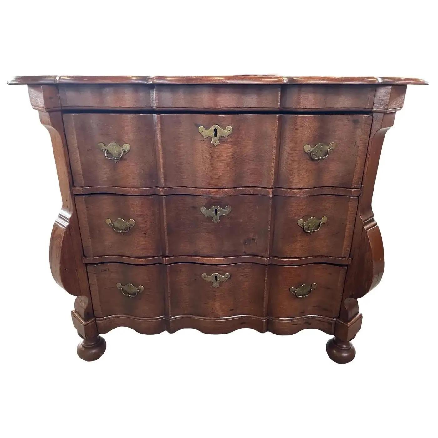 Rustico Cassettiera olandese in Oak del XIX secolo in vendita