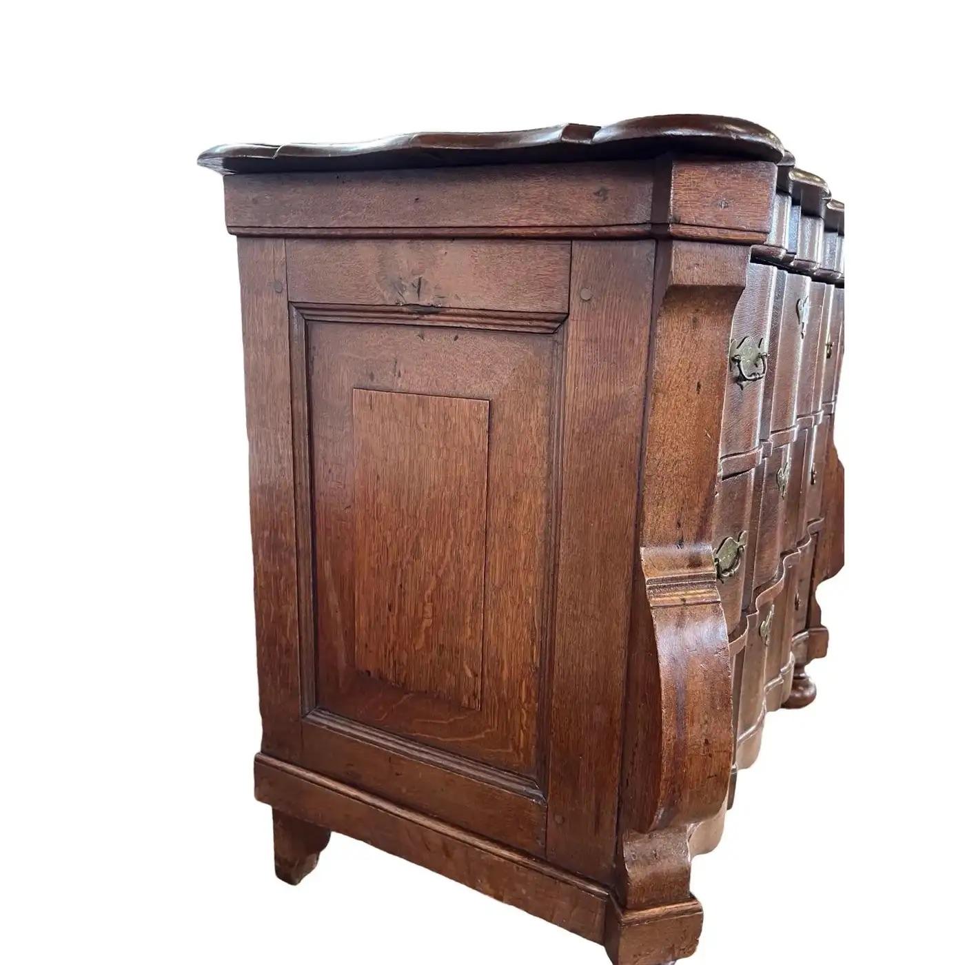 Cassettiera olandese in Oak del XIX secolo In condizioni buone in vendita a Carmine, TX