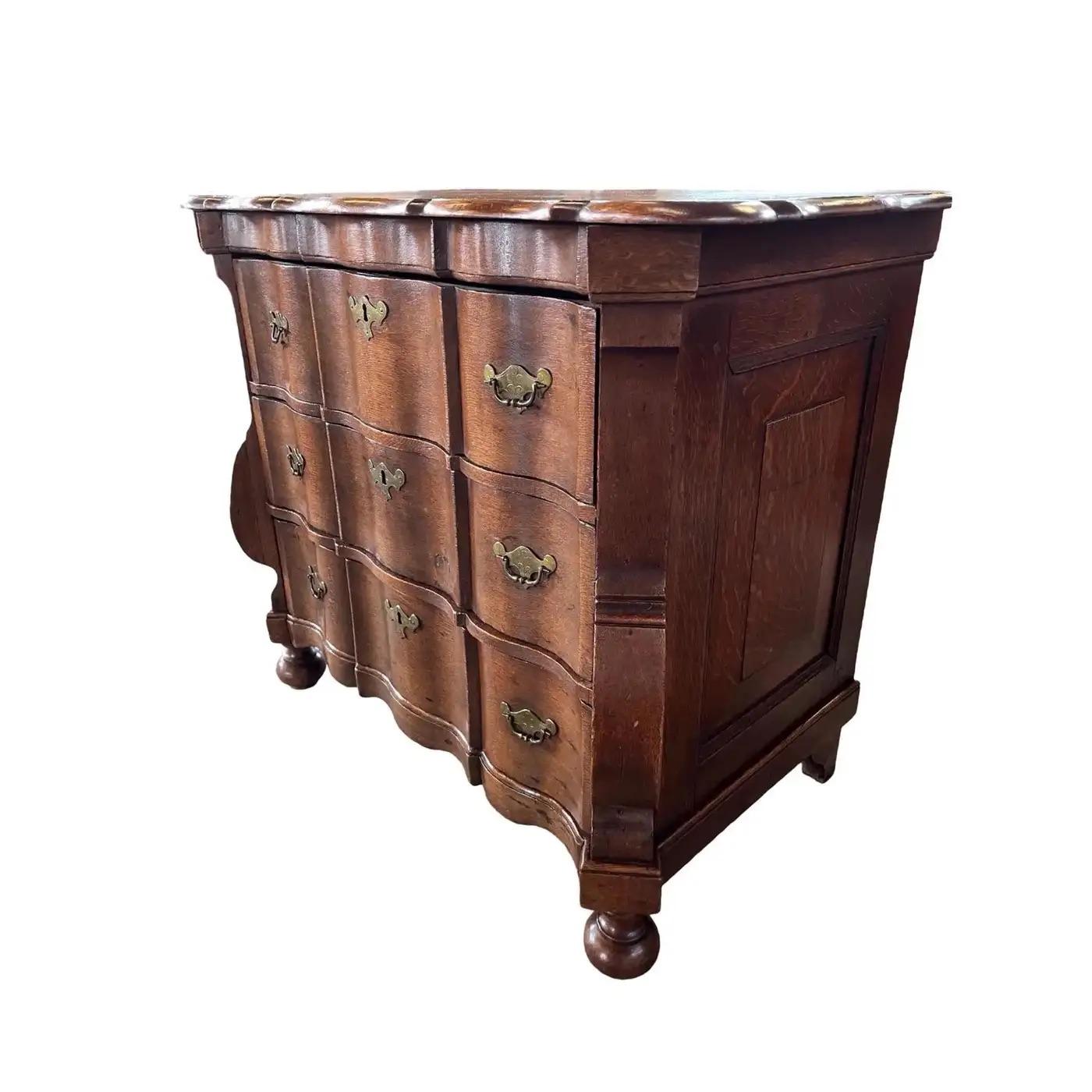 Quercia Cassettiera olandese in Oak del XIX secolo in vendita