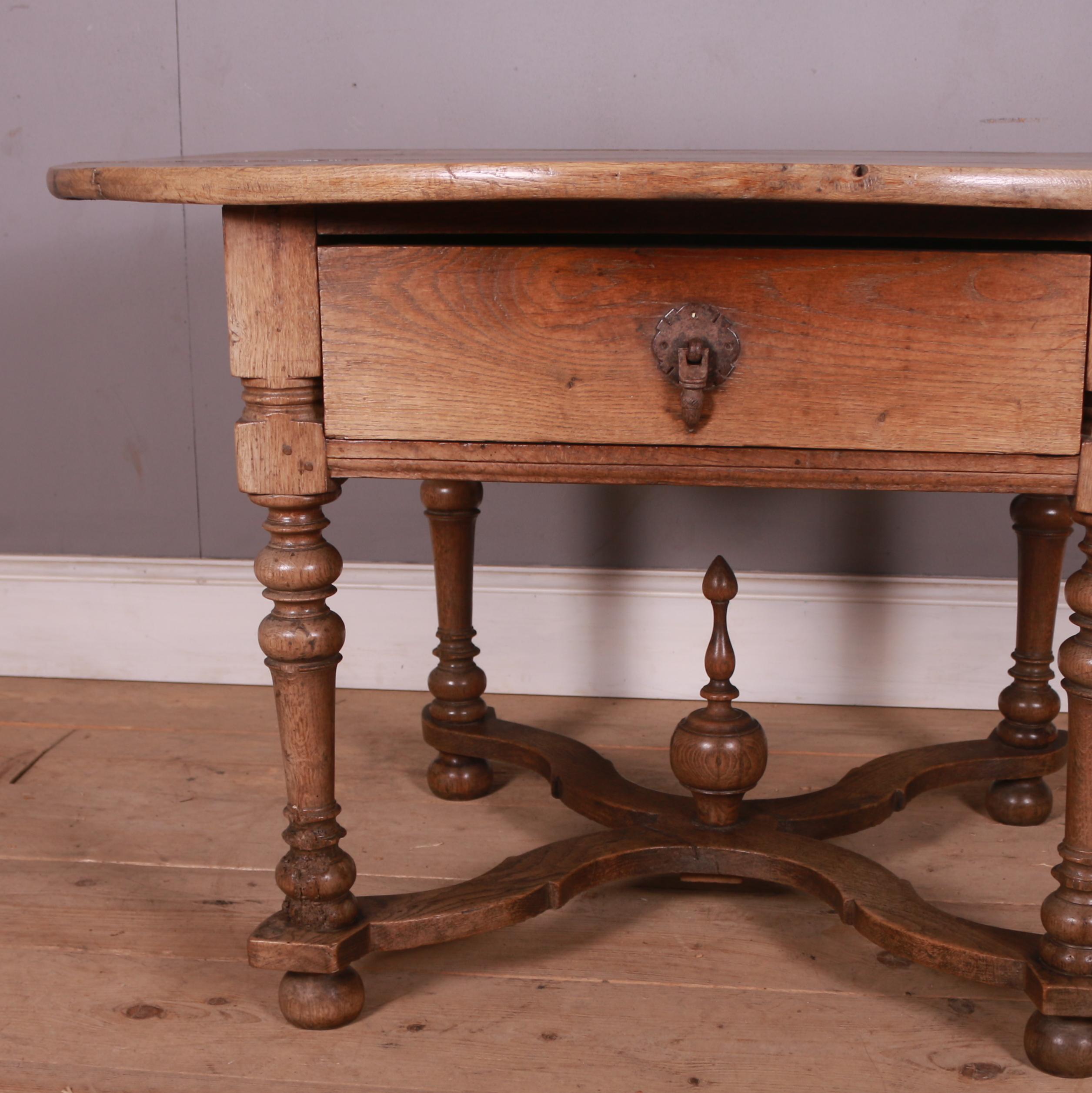 19th Century Dutch Oak Lamp Table In Good Condition In Leamington Spa, Warwickshire