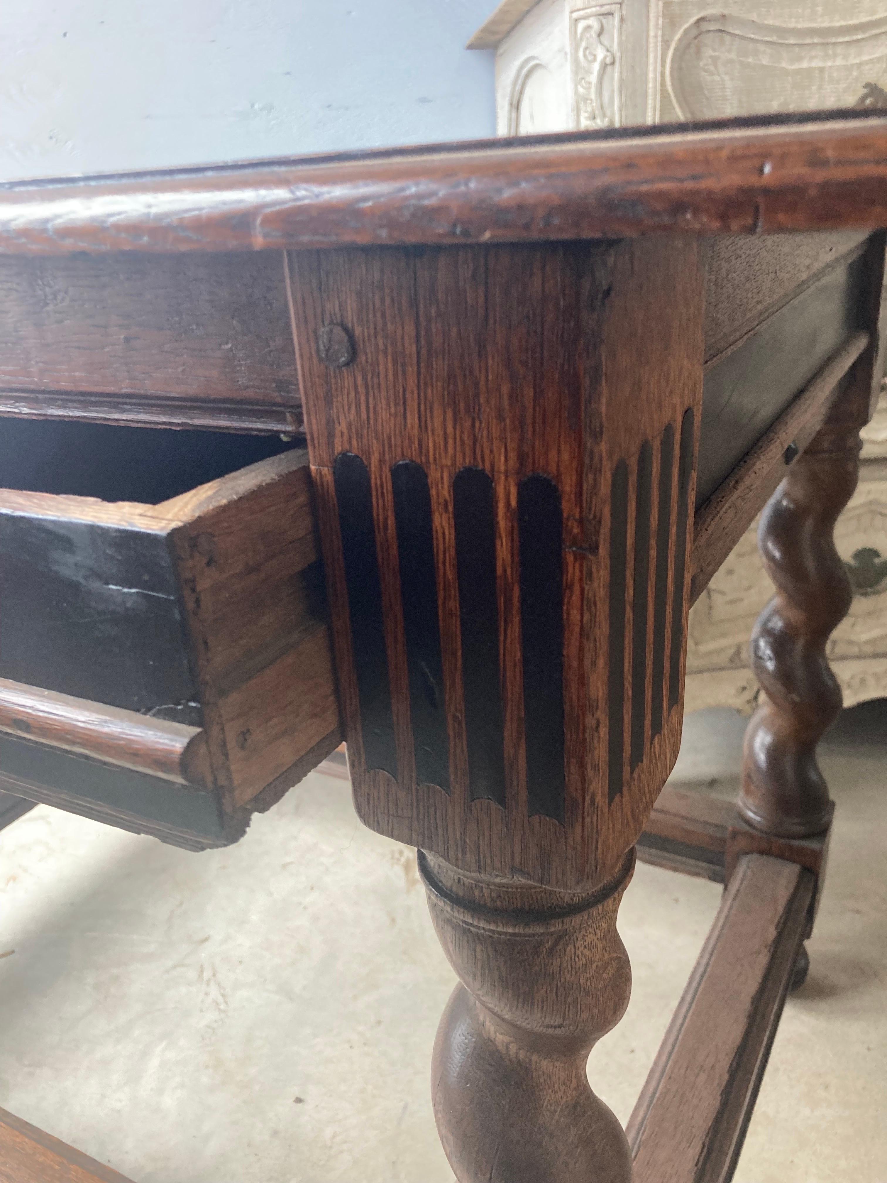 19th Century Dutch Oak Side Table In Good Condition In Carmine, TX