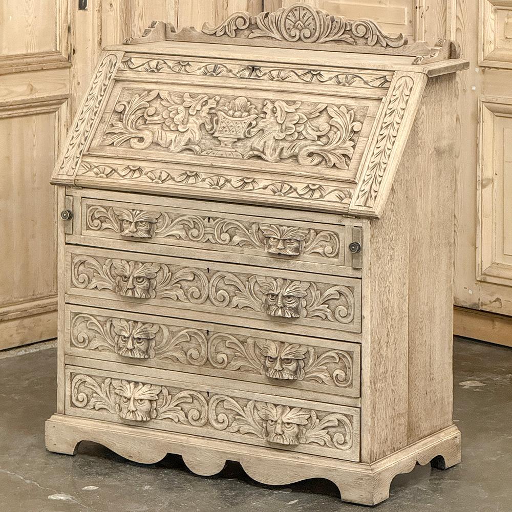 La scrivania rinascimentale olandese del XIX secolo in Oak striato aggiunge uno stile senza tempo e un tocco di bizzarria in un unico pezzo!  Più bassa rispetto alla maggior parte delle altre, è l'ideale per le planimetrie efficienti.  La parte