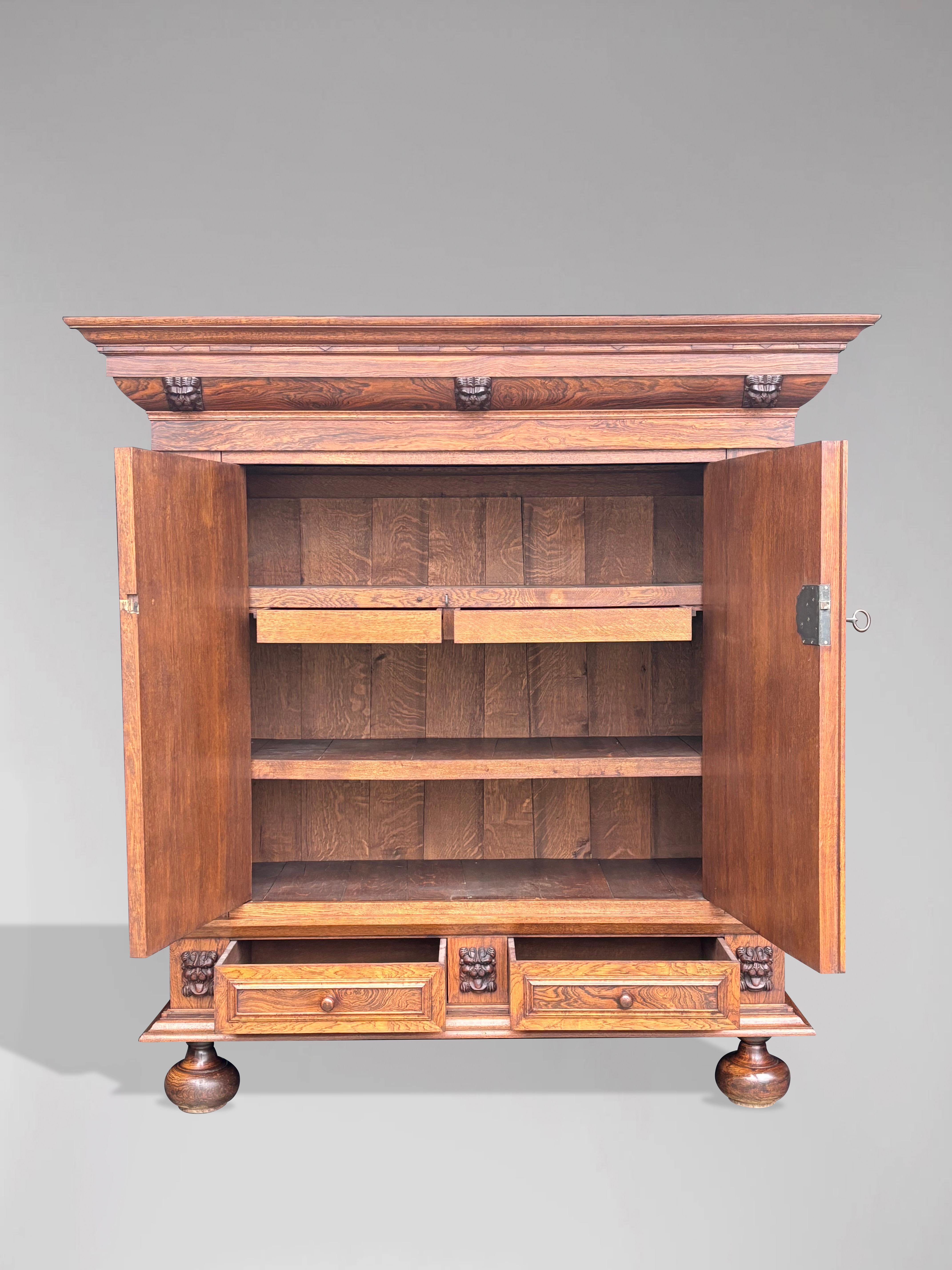 Cabinet en bois de rose de la Renaissance hollandaise du 19e siècle en vente 4