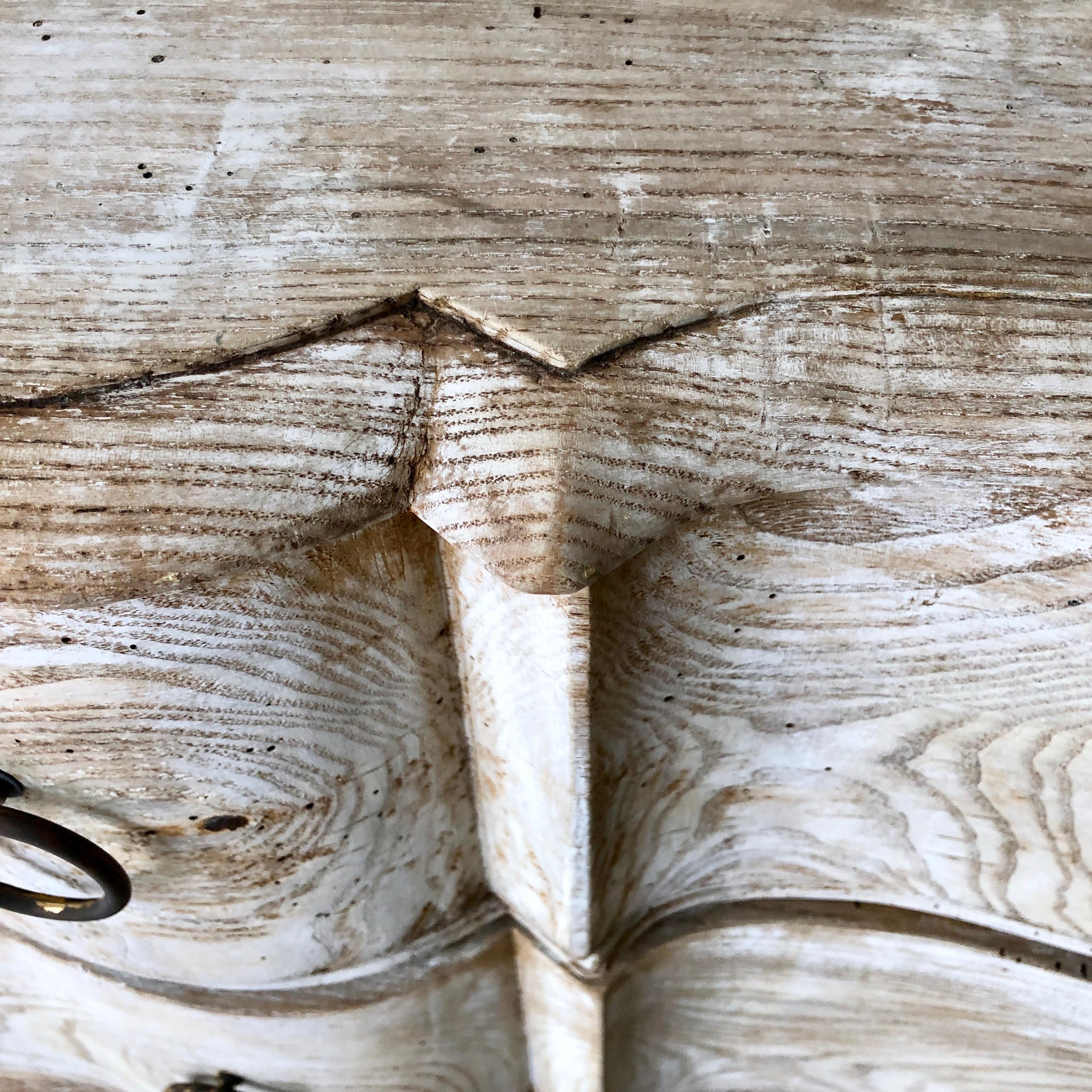 19th Century Dutch Serpentine Front Chest of Drawers In Good Condition In Charleston, SC