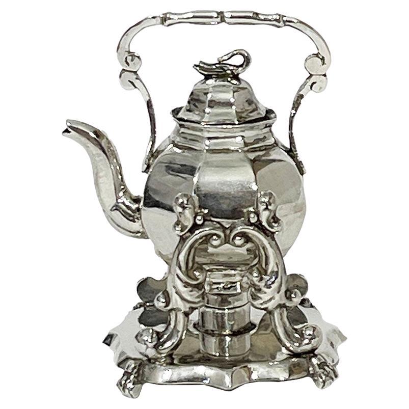 19th Century Dutch silver miniature kettle on stand For Sale