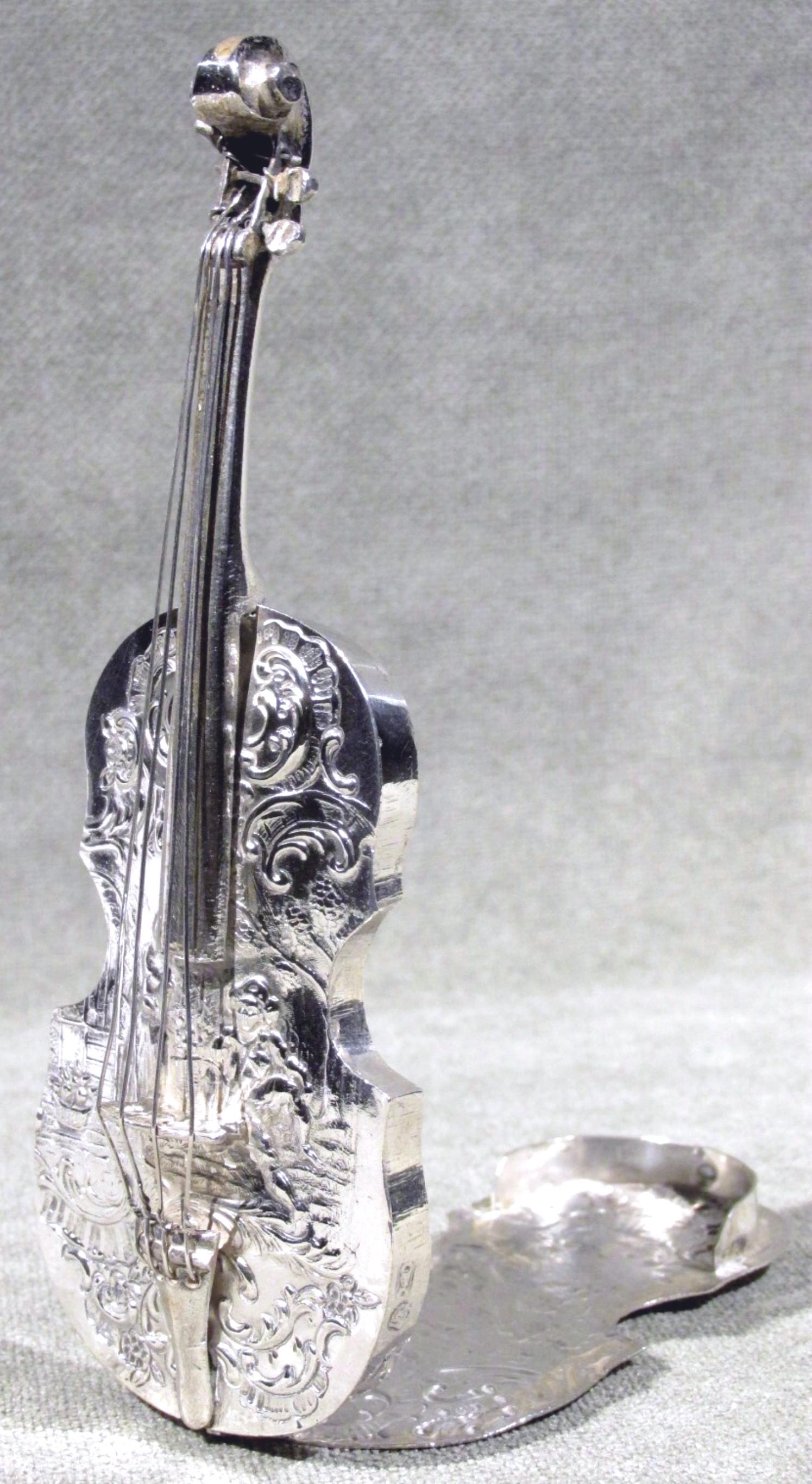 19th Century Dutch Silver Pill Box in the Form of a Miniature Cello, Circa 1880 1