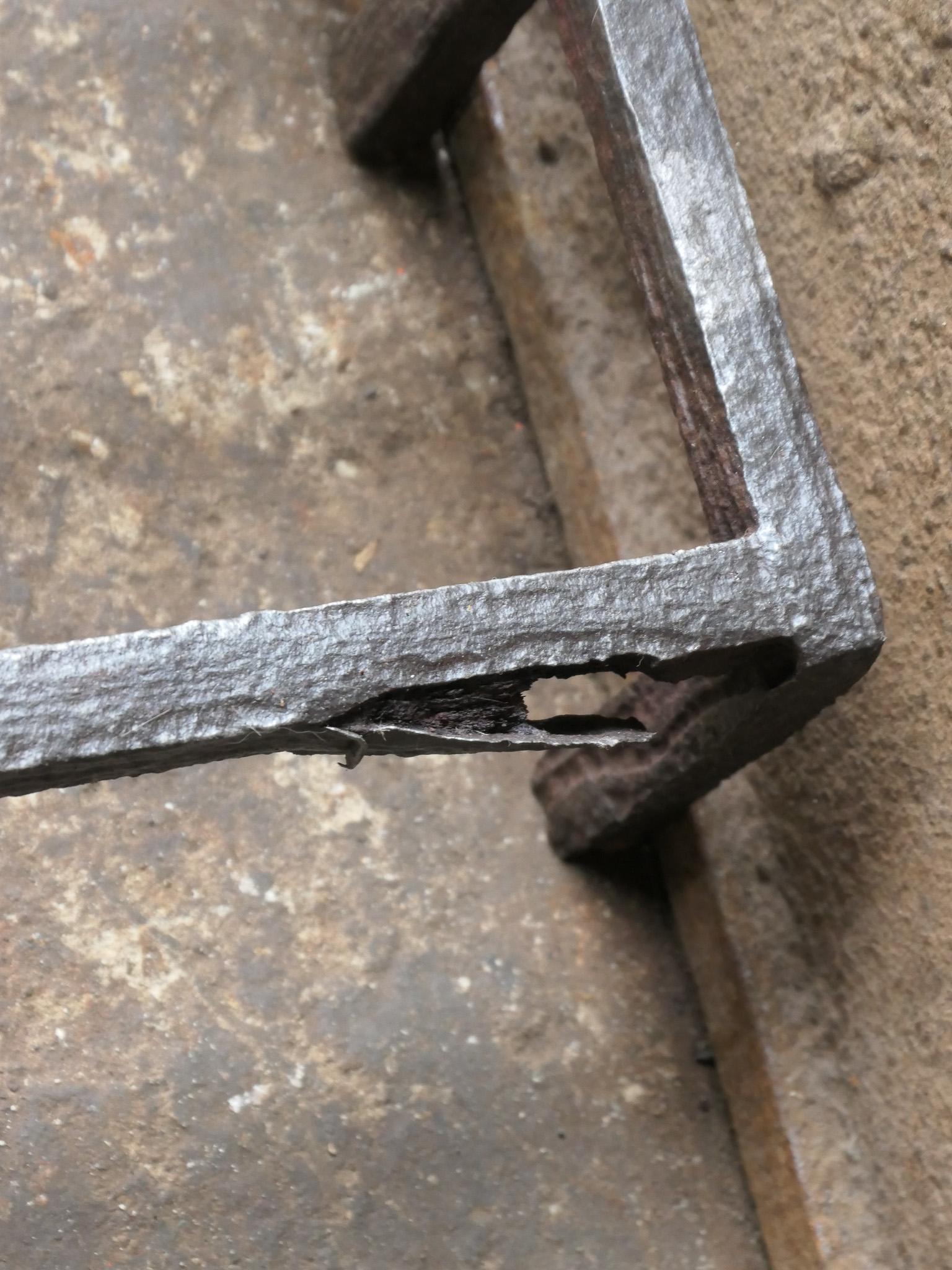 Grille de cheminée ou panier de cheminée victorien néerlandais du 19ème siècle en vente 7