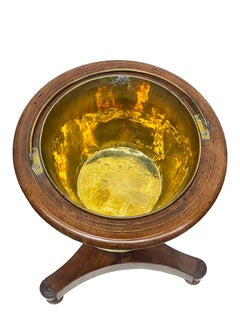 Estufa de té holandesa de nogal del siglo XIX