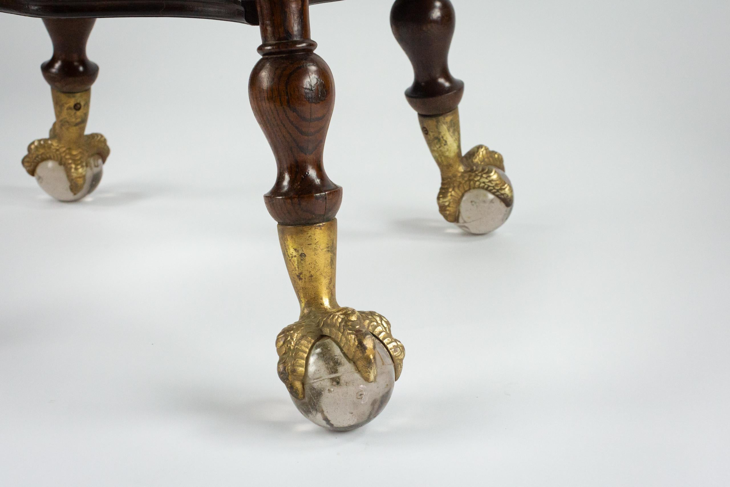 19th Century Eagle Claw and Glass Ball Quarter Sawn Oak Centre Table In Good Condition In Pease pottage, West Sussex