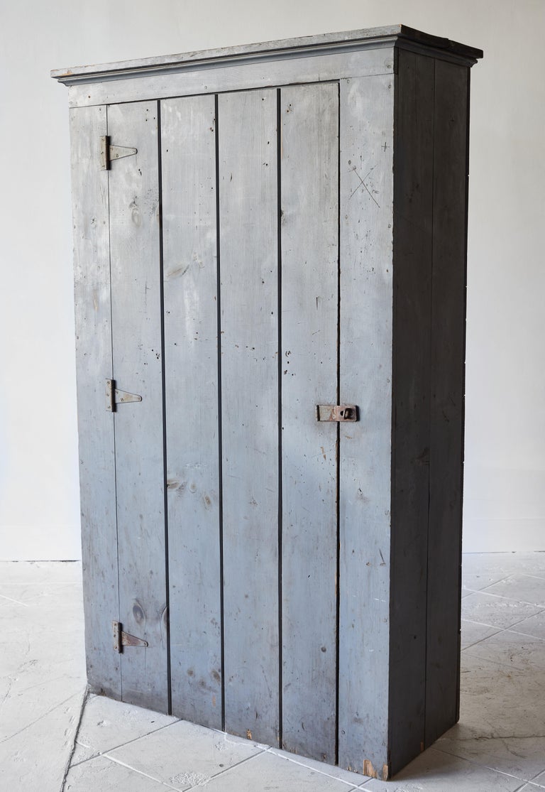 19th Century Early American Painted Single Door Cupboard For Sale at ...