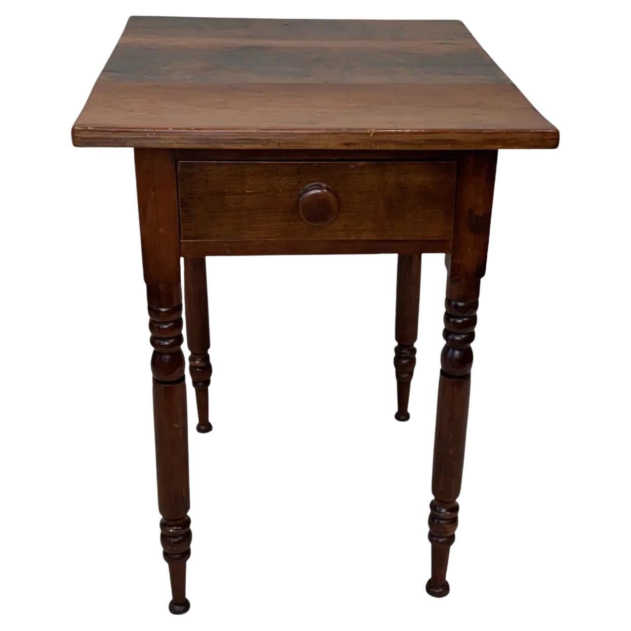 Tavolino americano del XIX secolo