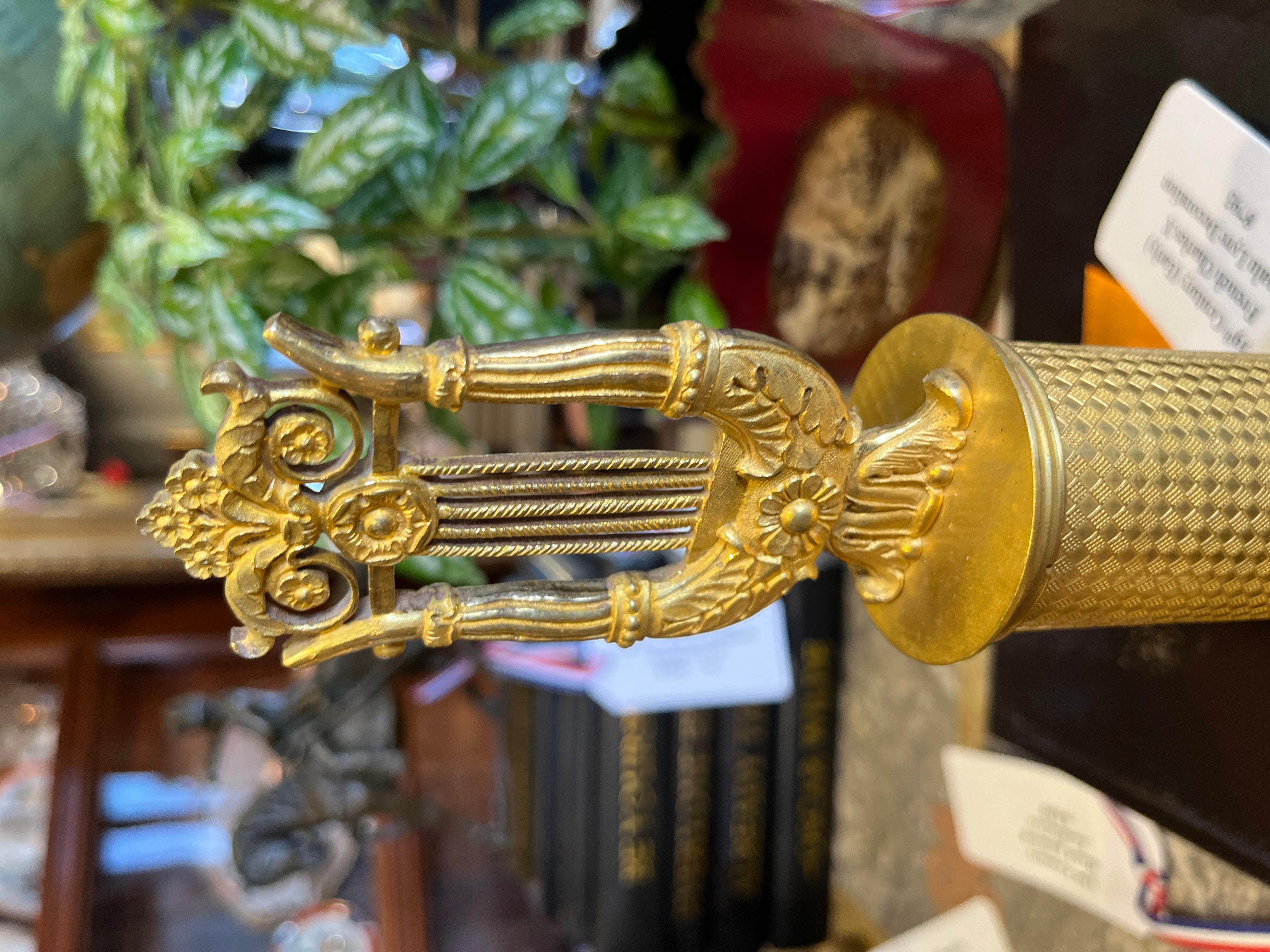19th Century (Early) French Charles X Ormalu Lyre Decoration In Good Condition For Sale In Scottsdale, AZ