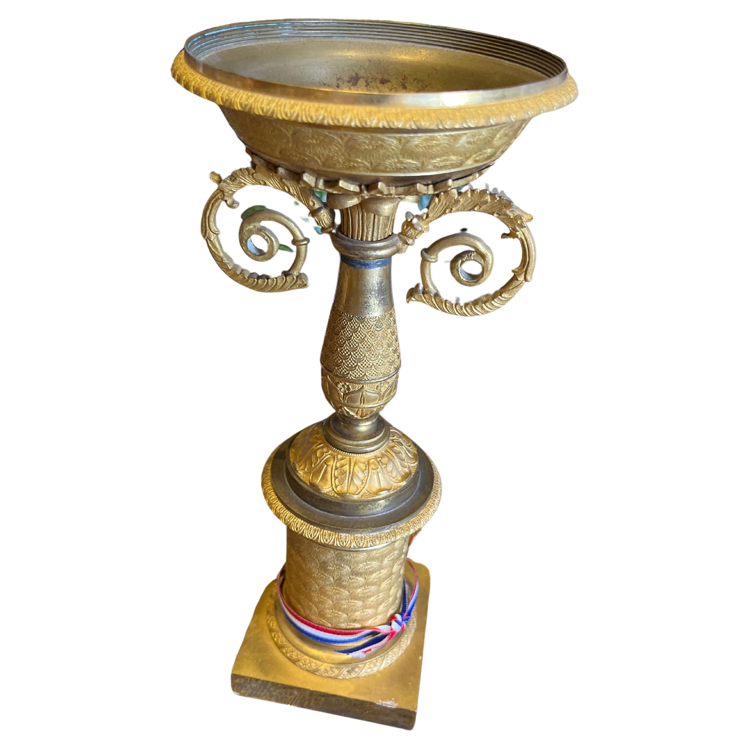 19th Century (Early) French Charles X Ormalu Urn Decoration For Sale