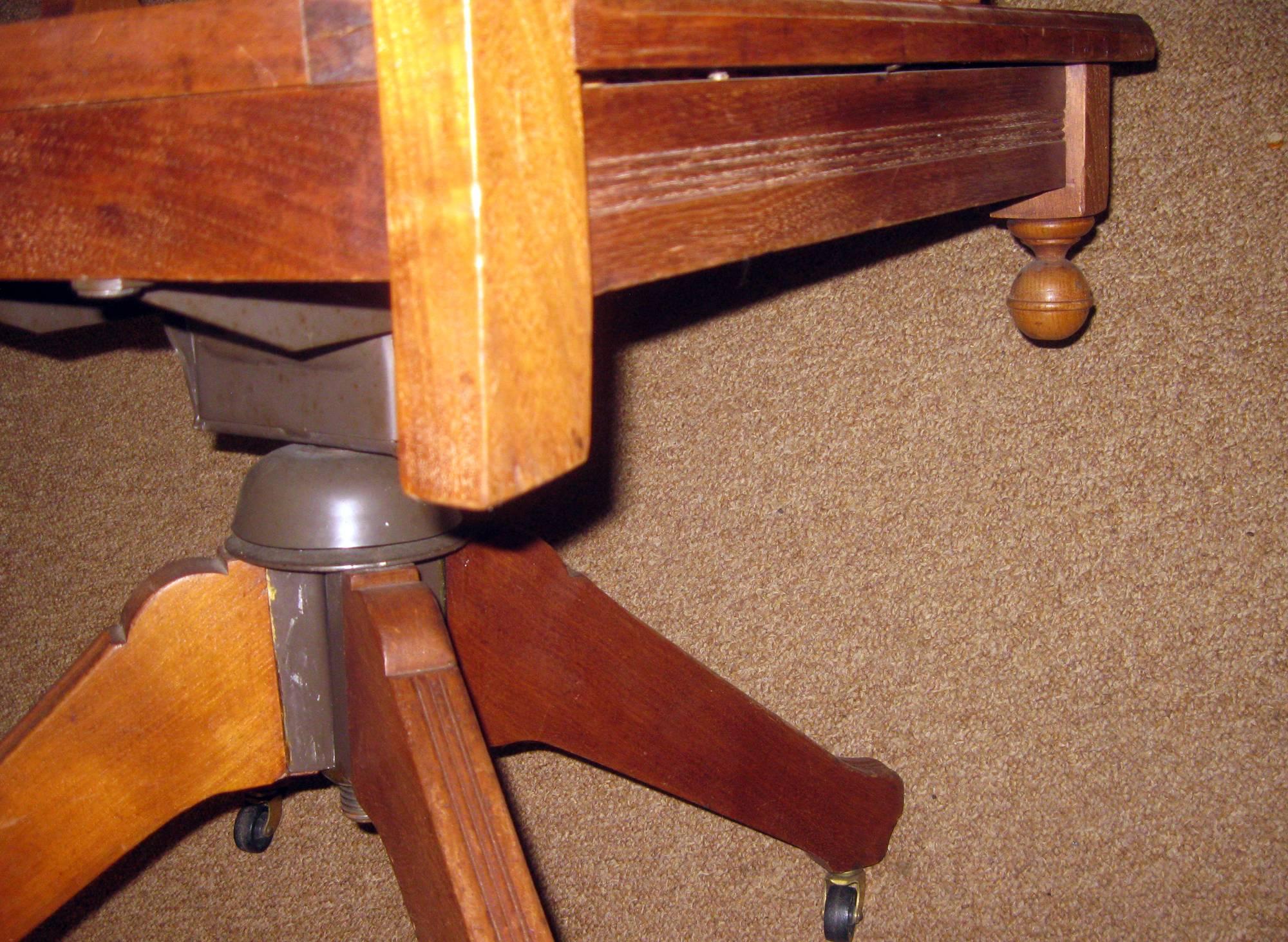 19th century Eastlake Banker's Swivel Chair 2