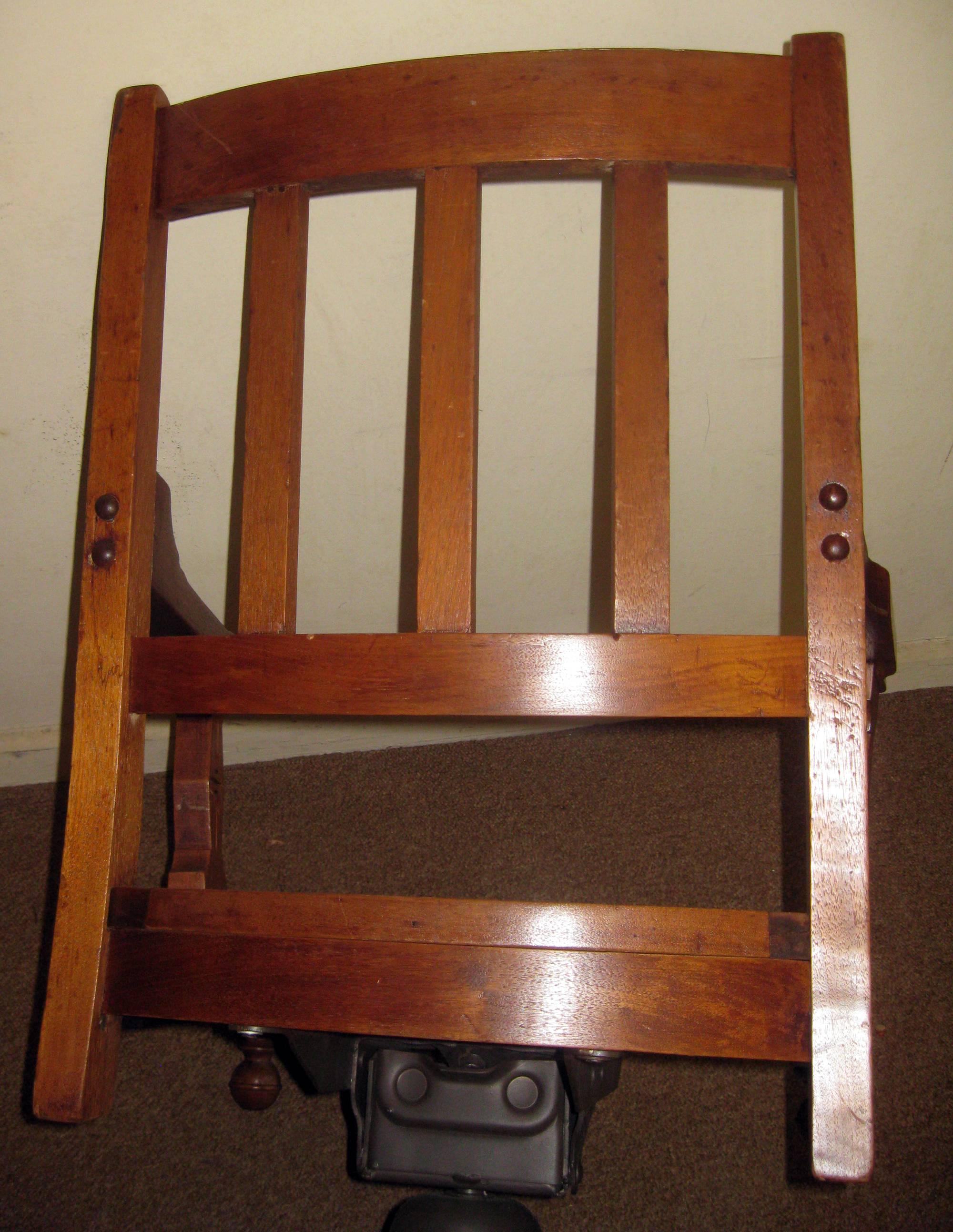 19th century Eastlake Banker's Swivel Chair 3