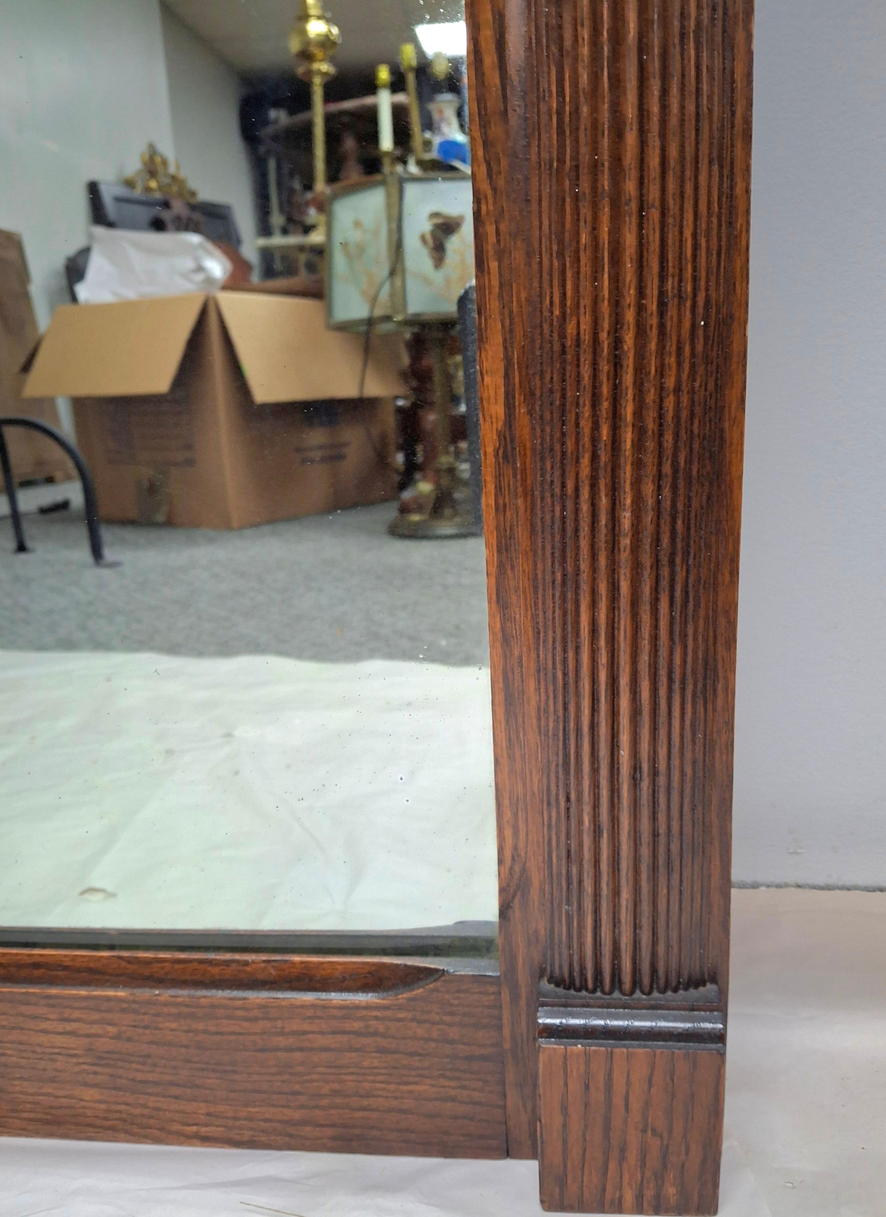XIXe siècle 19th Century Eastlake Carved Oak Wall Mirror en vente