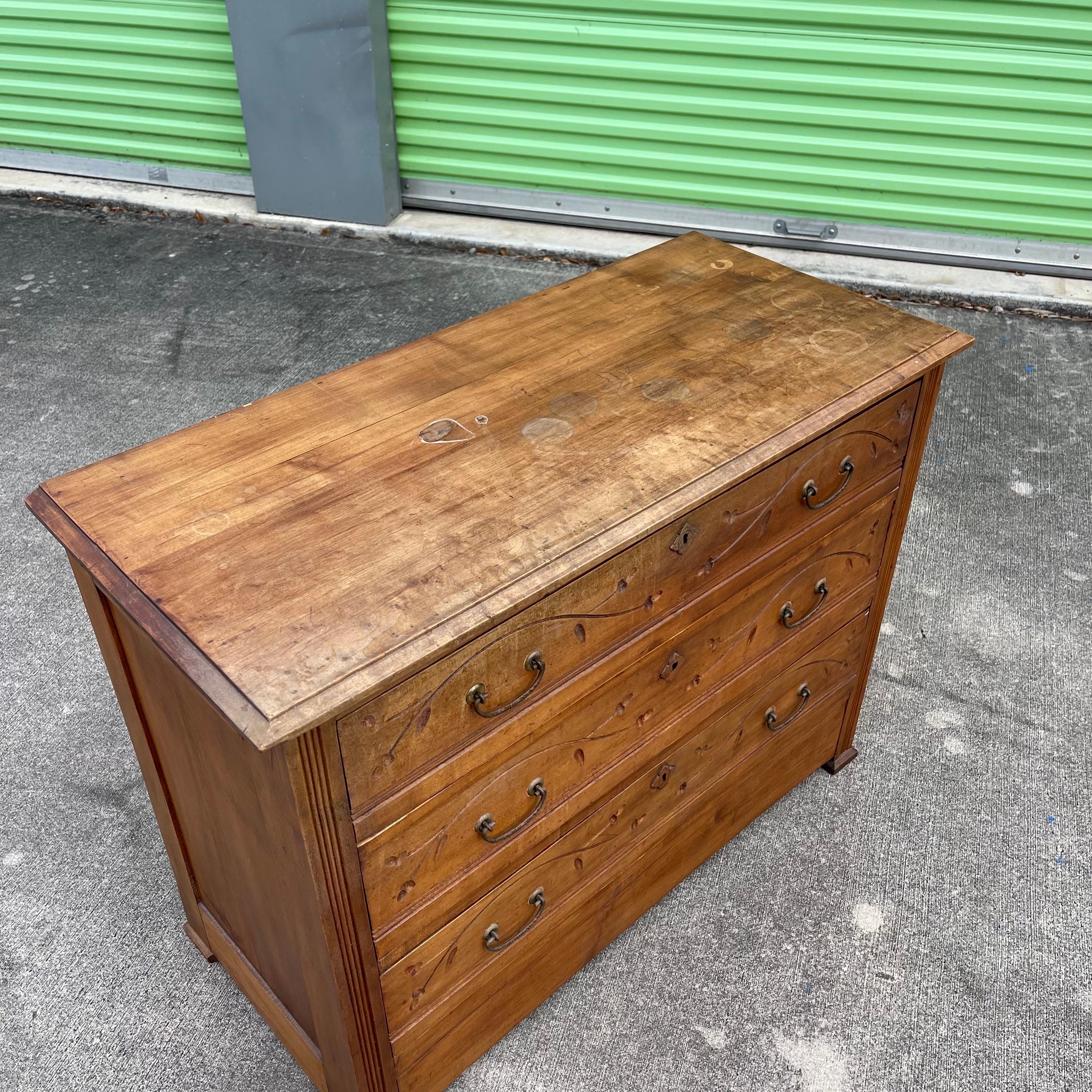 American 19th Century Eastlake Victorian Carved Wood Dresser Chest of Drawers For Sale